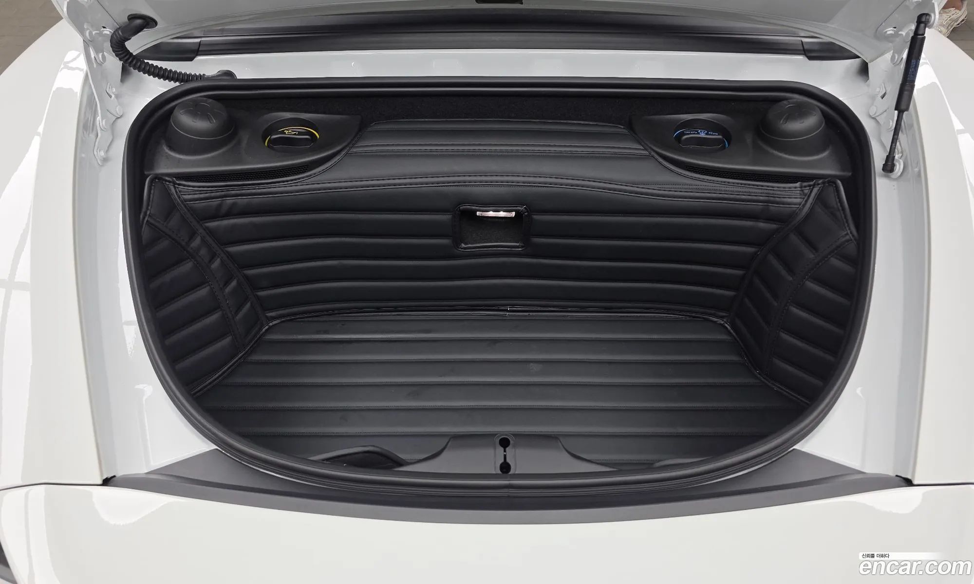 Porsche 718 Boxster 2019 WP0CB2989LS225182 — 4