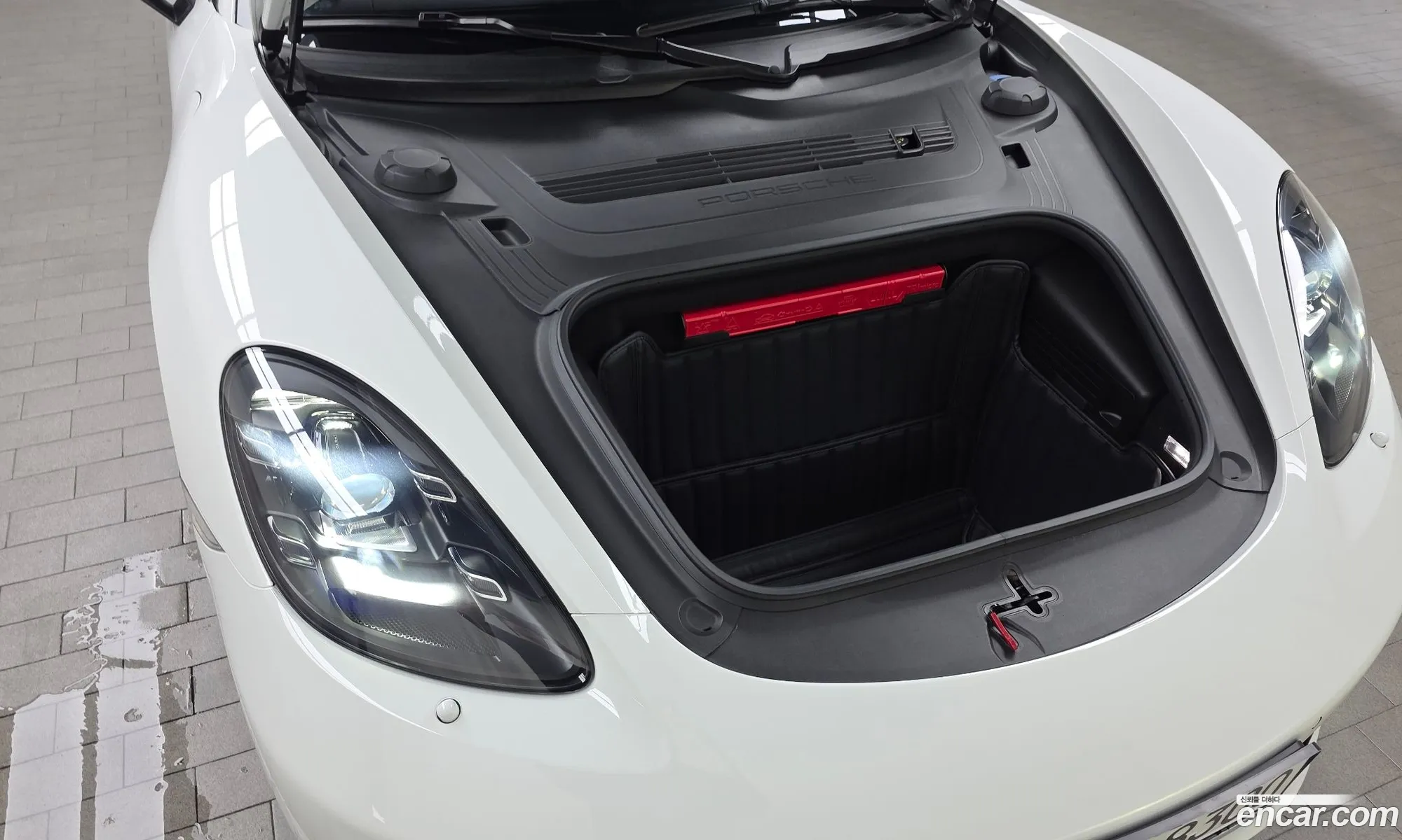 Porsche 718 Boxster 2019 WP0CB2989LS225182 — 28