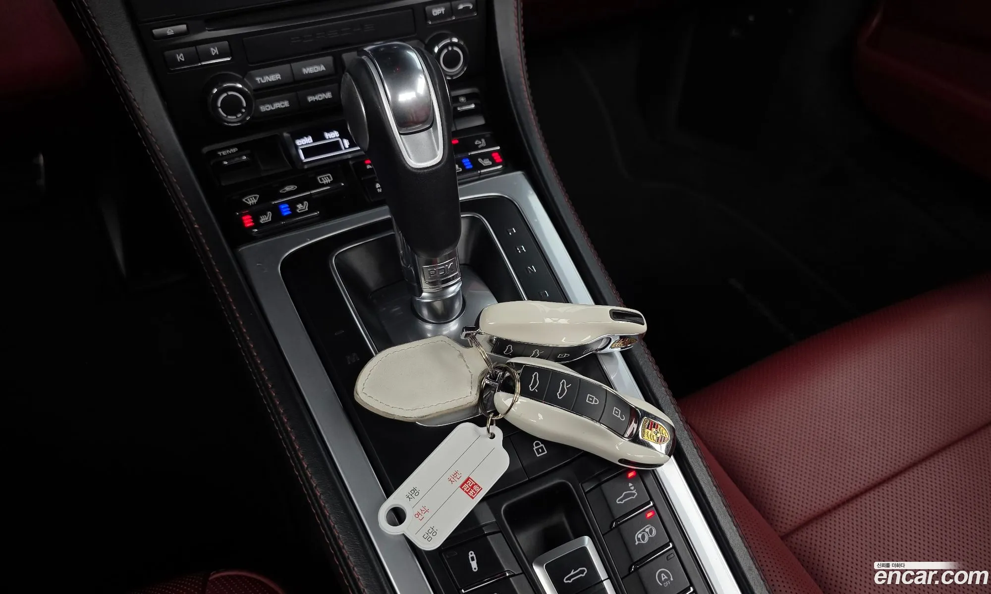 Porsche 718 Boxster 2019 WP0CB2989LS225182 — 18