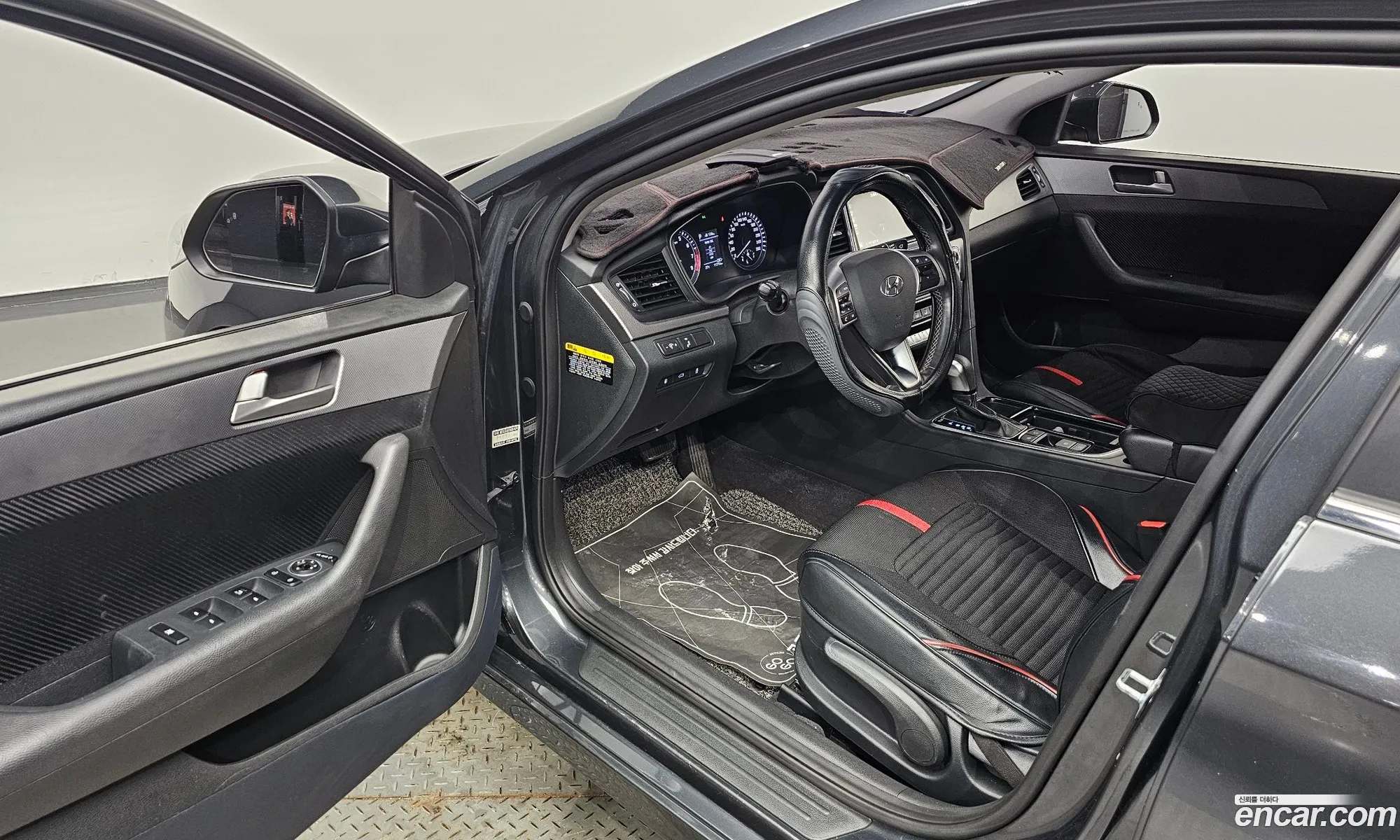 Hyundai Sonata New Rise 2018 — 11