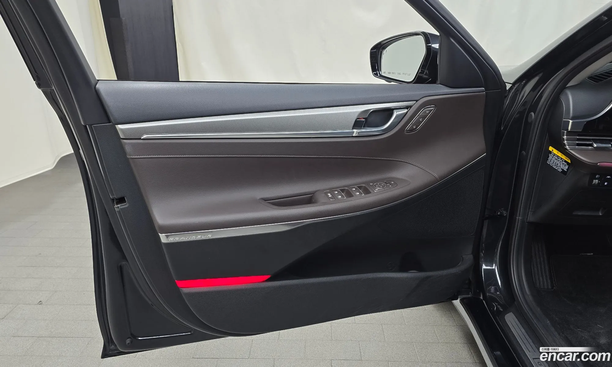 Hyundai Grandeur IG Hybrid 2020 — 3