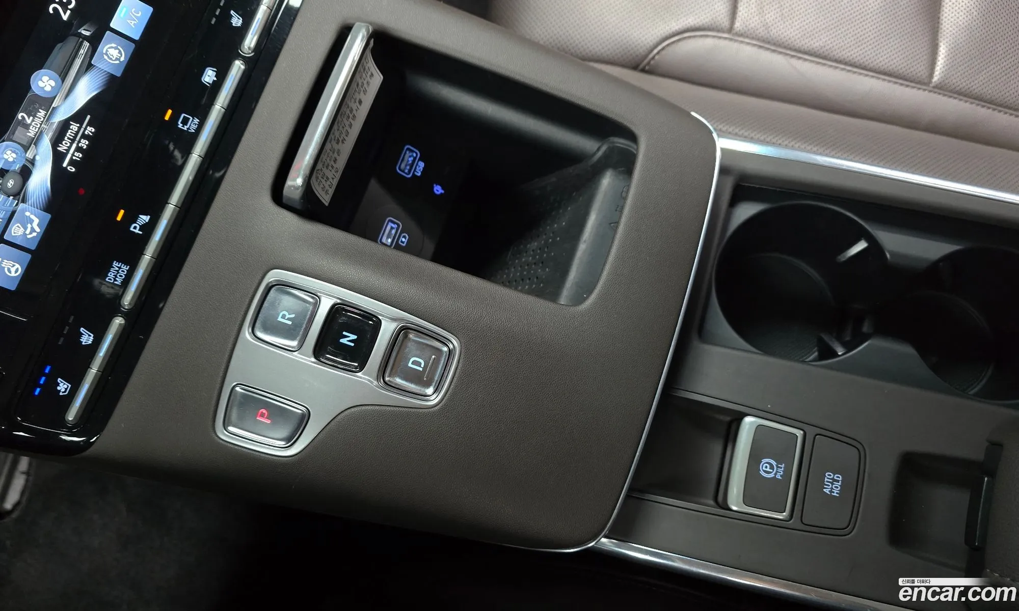 Hyundai Grandeur IG Hybrid 2020 — 33