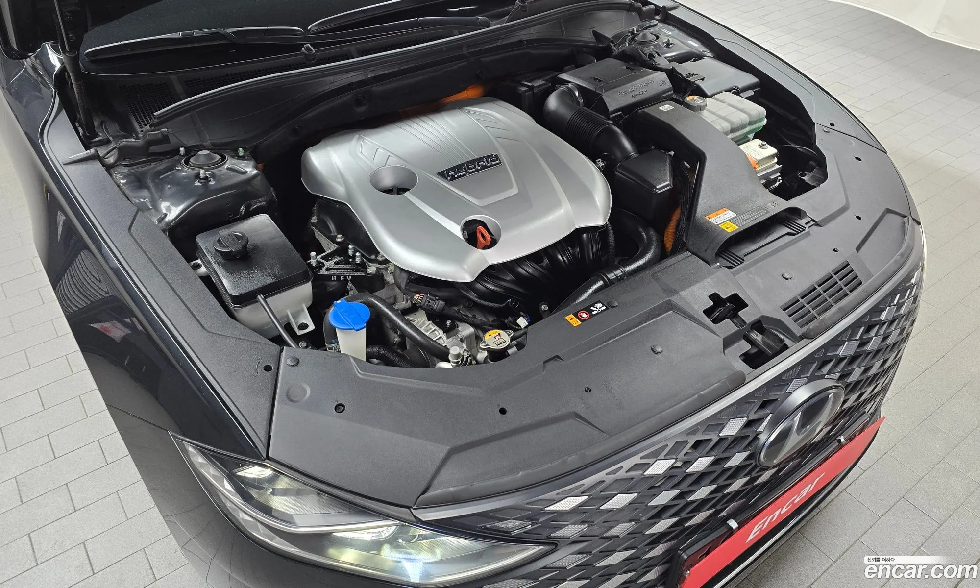 Hyundai Grandeur IG Hybrid 2020 — 12