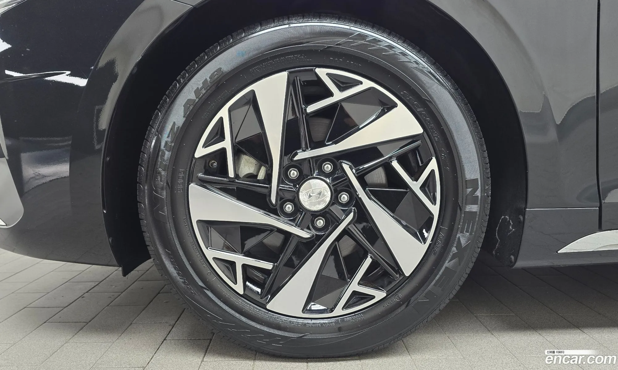 Hyundai Grandeur IG Hybrid 2020 — 26