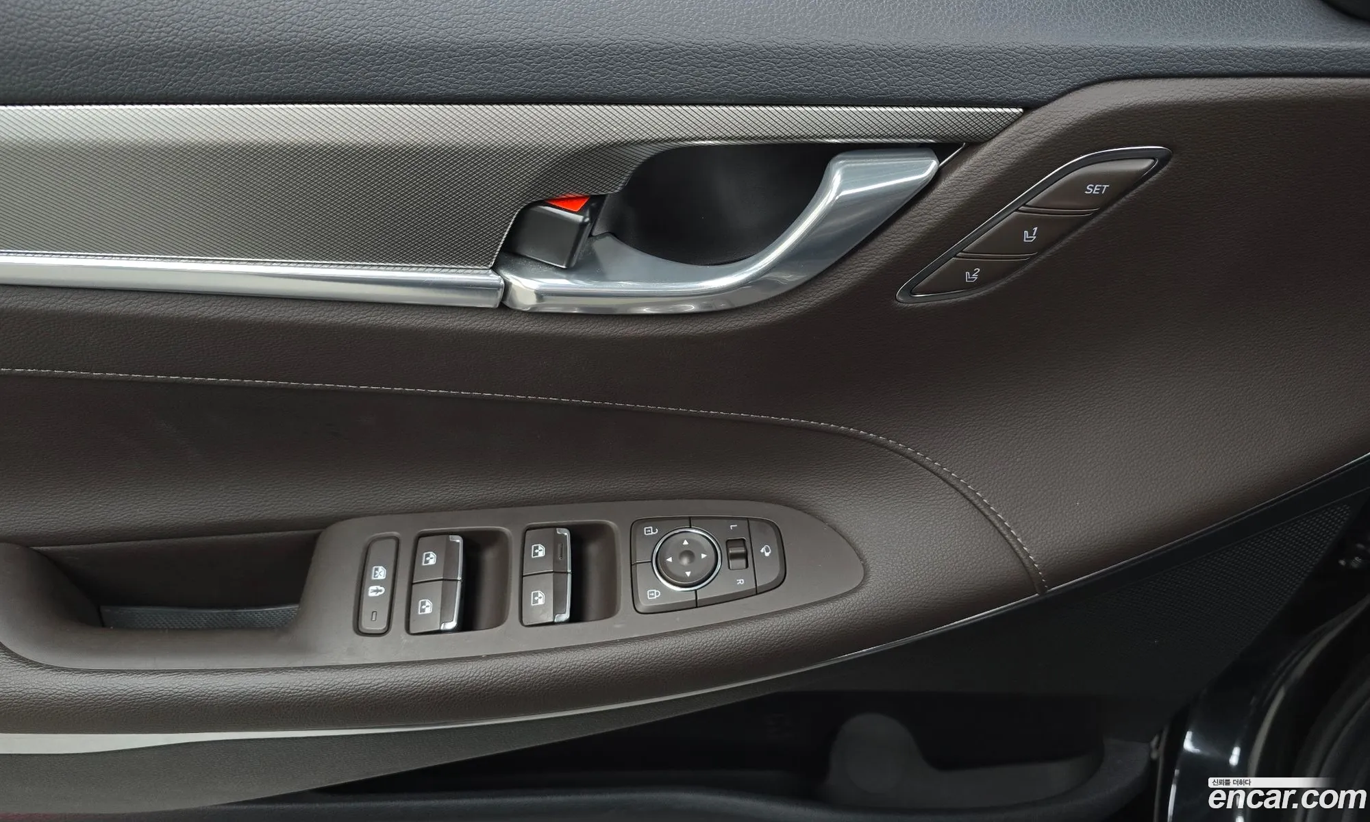 Hyundai Grandeur IG Hybrid 2020 — 15