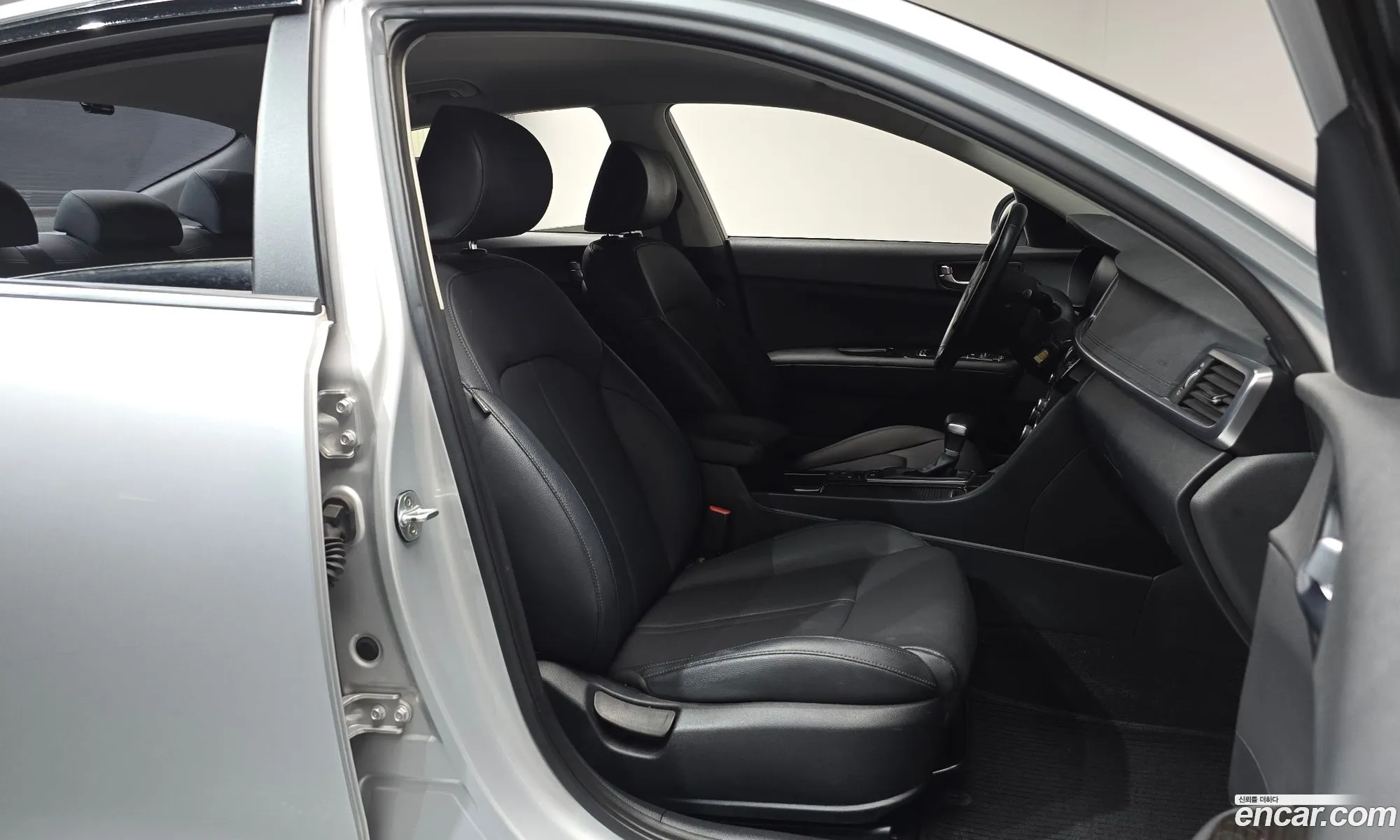 Kia K5 2017 — 8