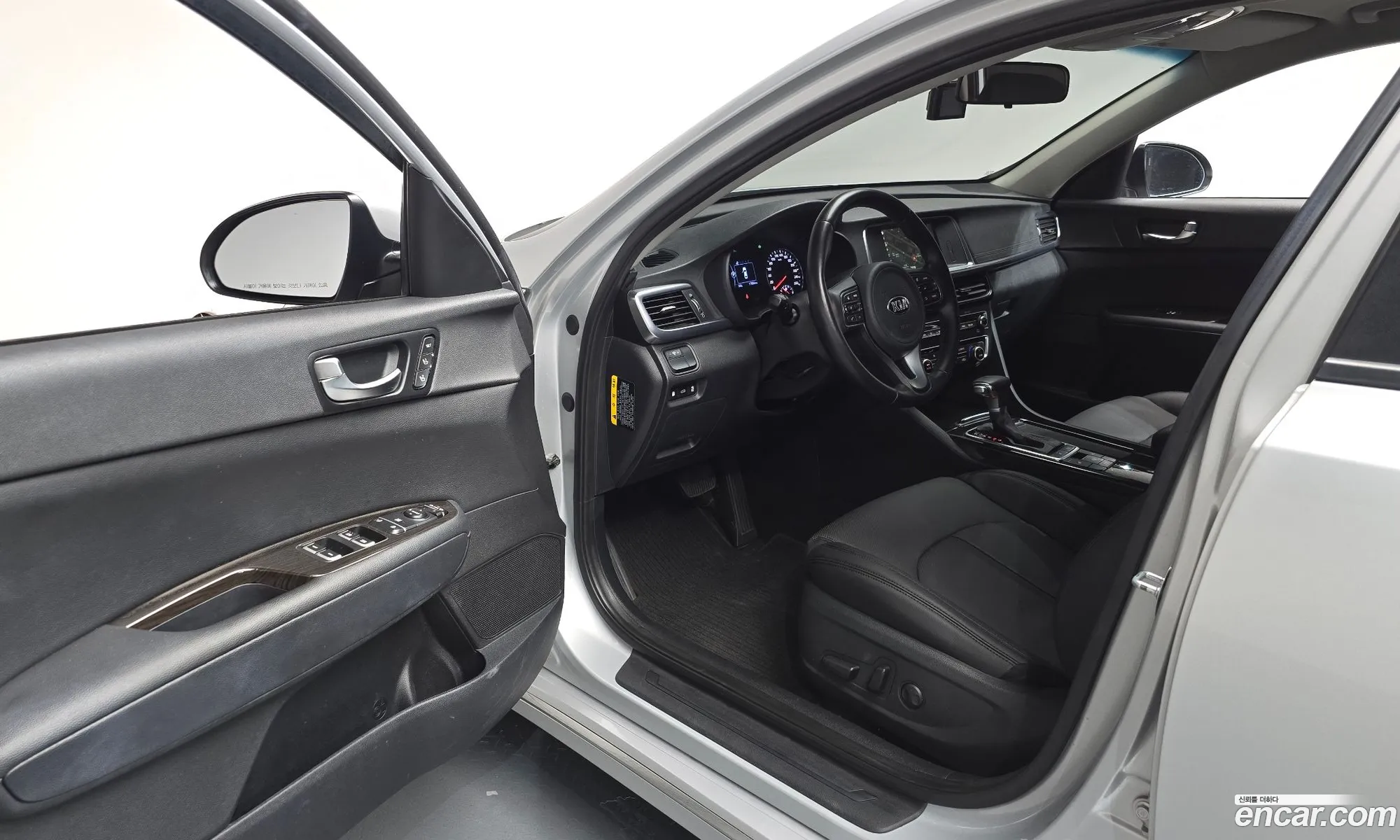 Kia K5 2017 — 16