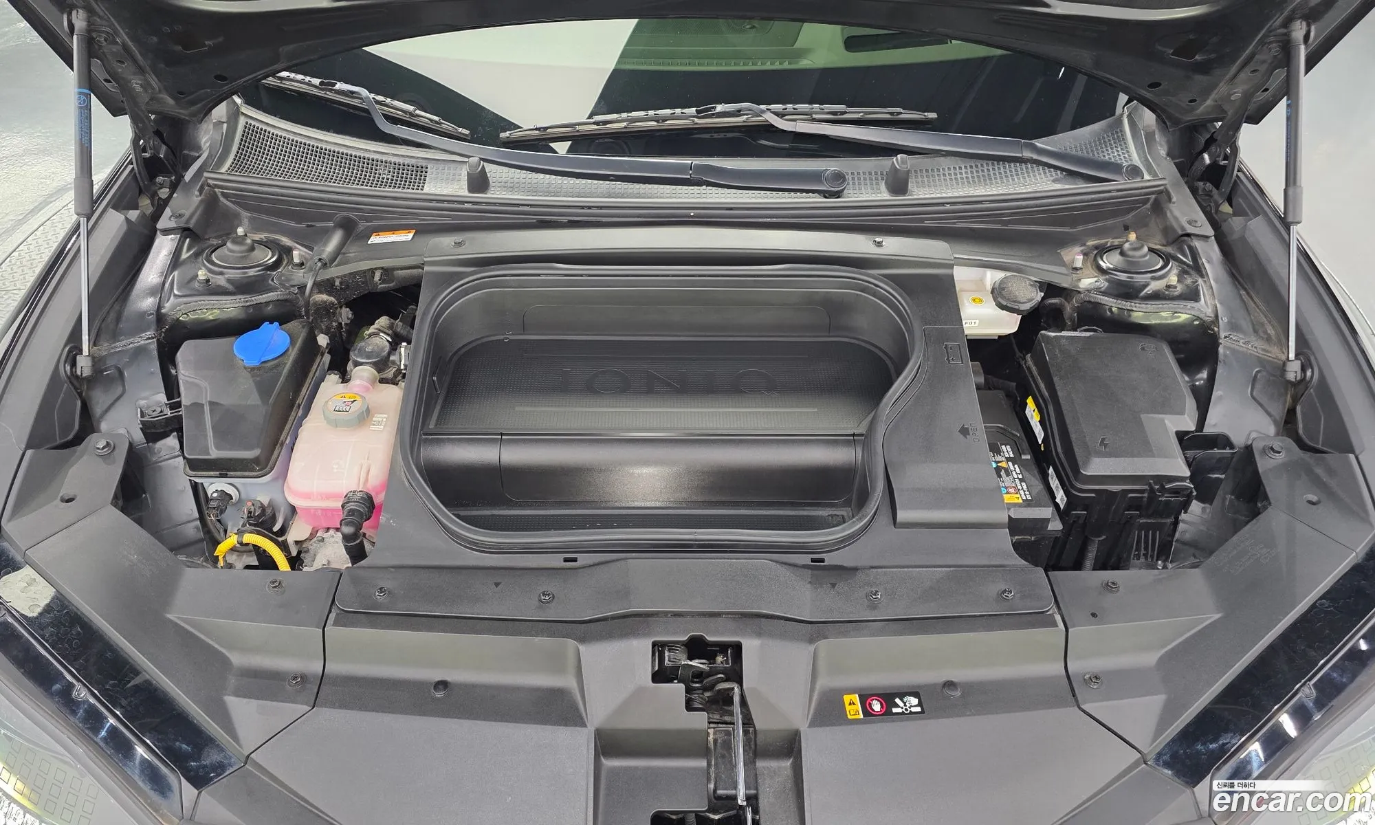 Hyundai Ioniq 6 2022 — 6