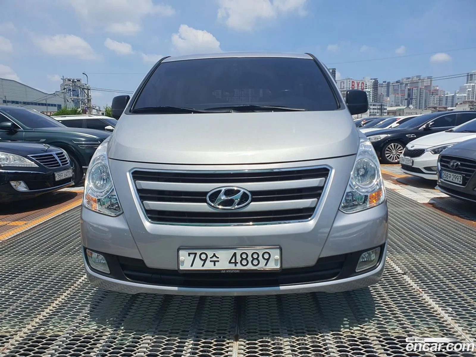 Hyundai Grand Starex 2016 — 20