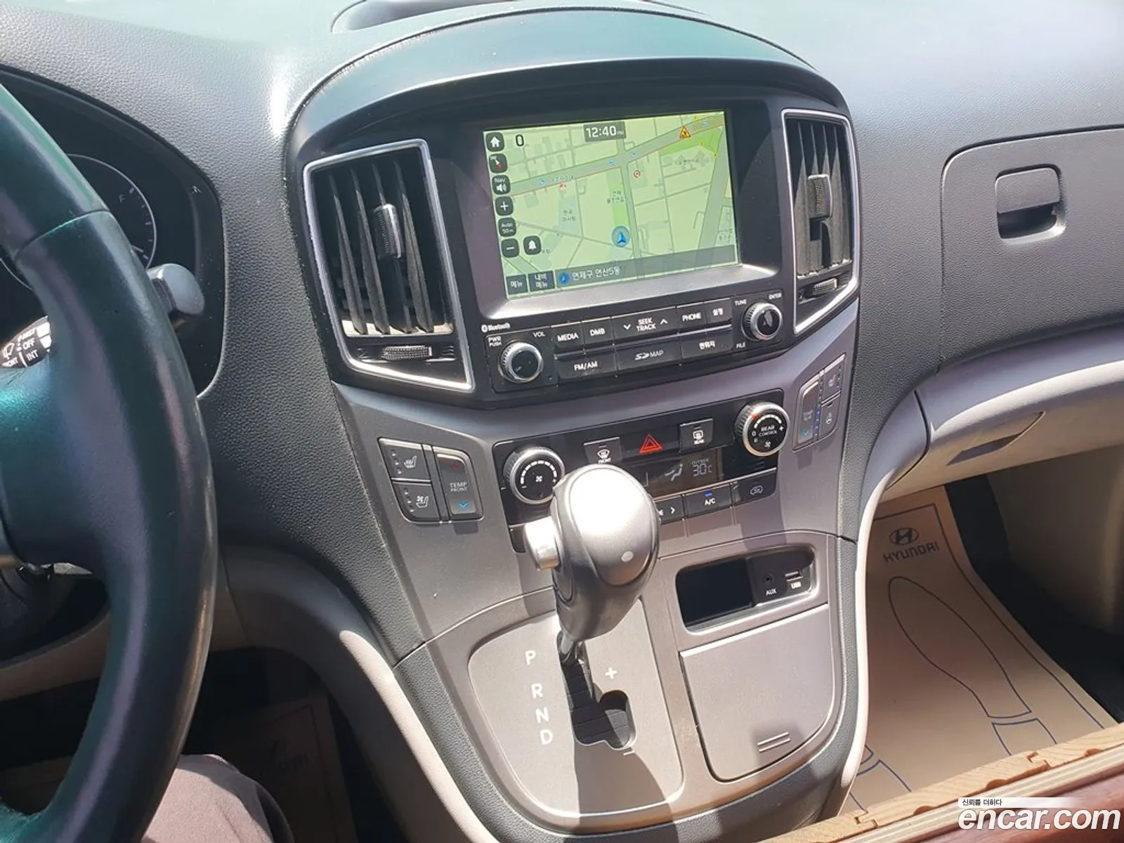 Hyundai Grand Starex 2016 — 11