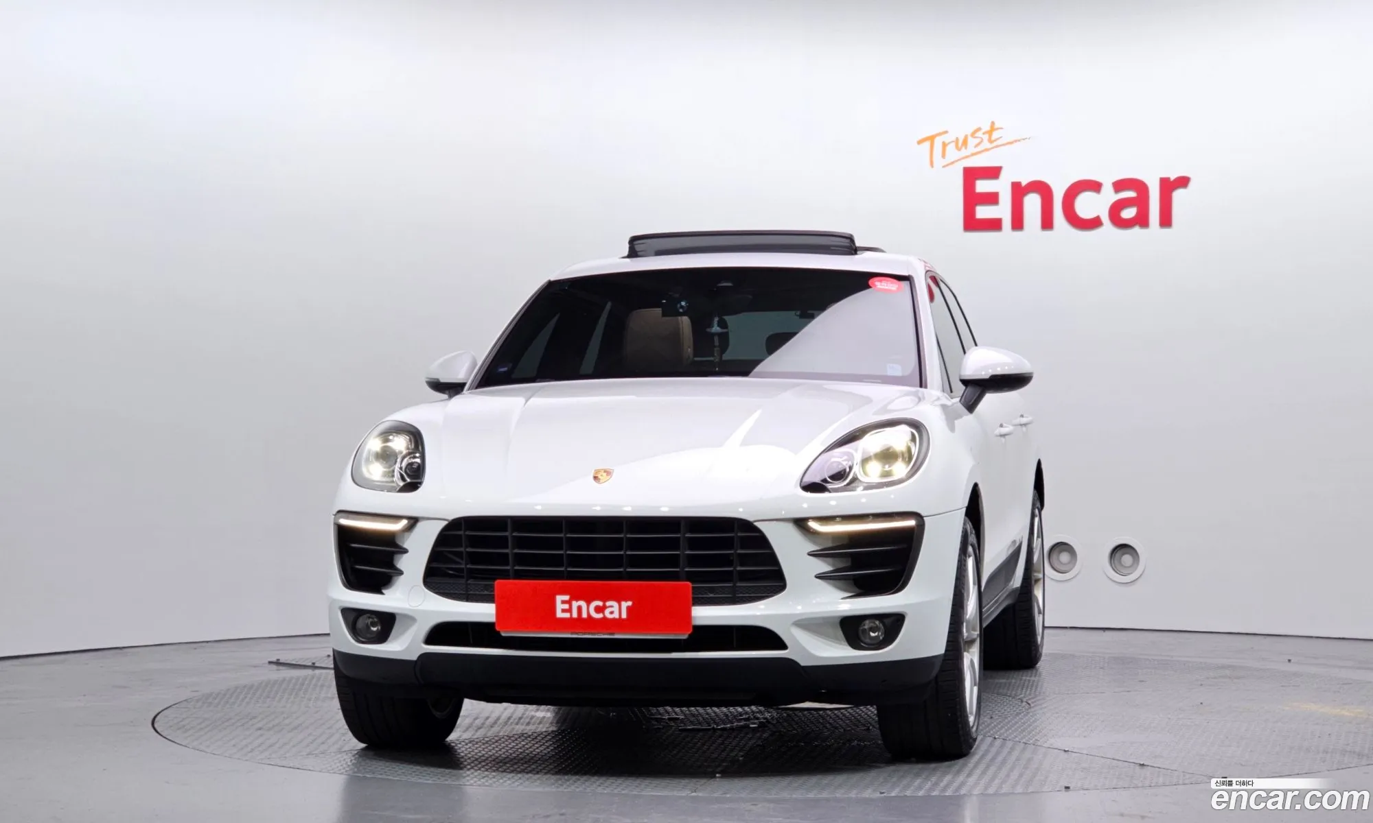 Porsche Macan 2018 WP1AA2956JLB15194 — 11