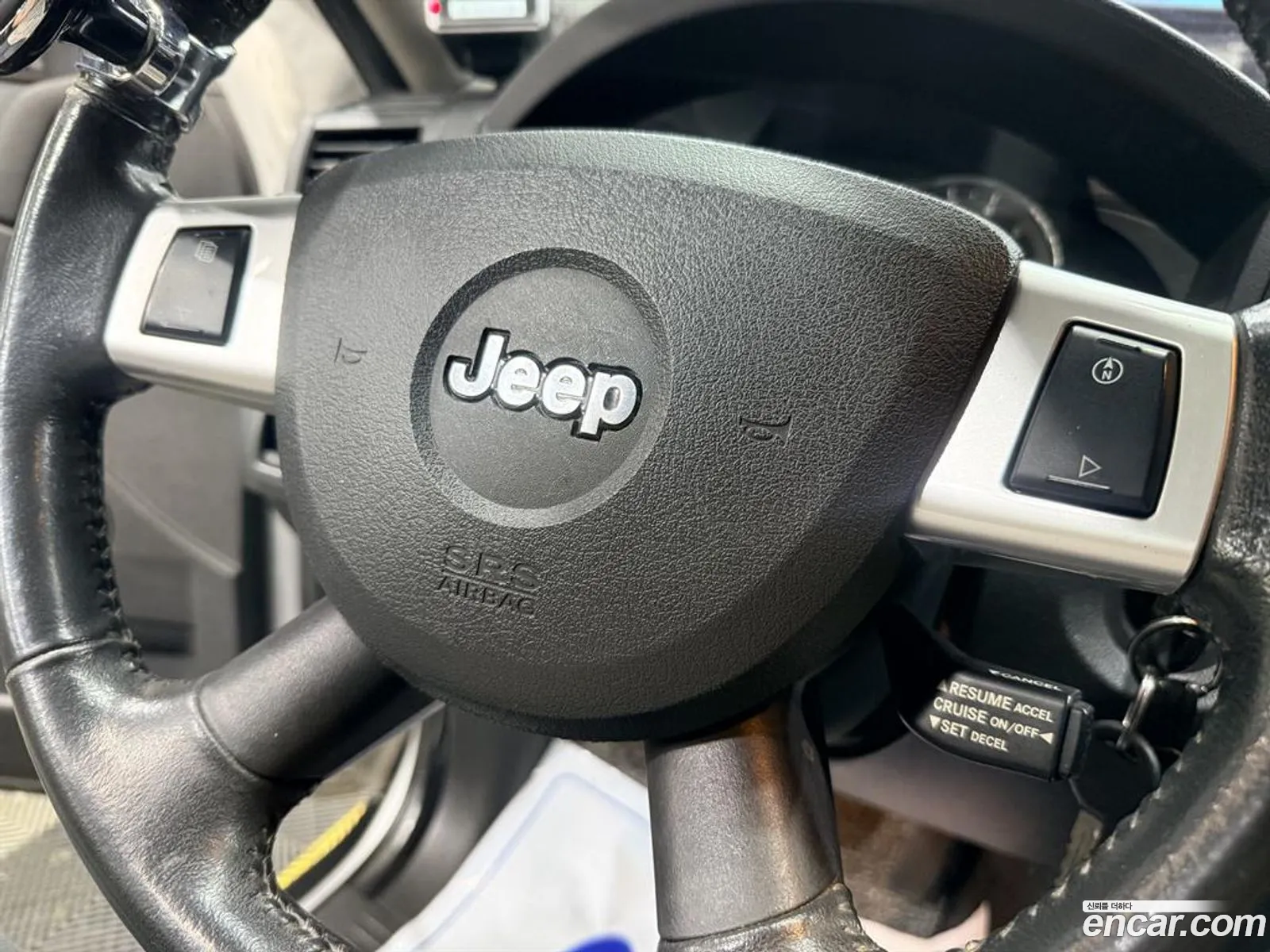 Jeep Grand Cherokee 2010 — 13