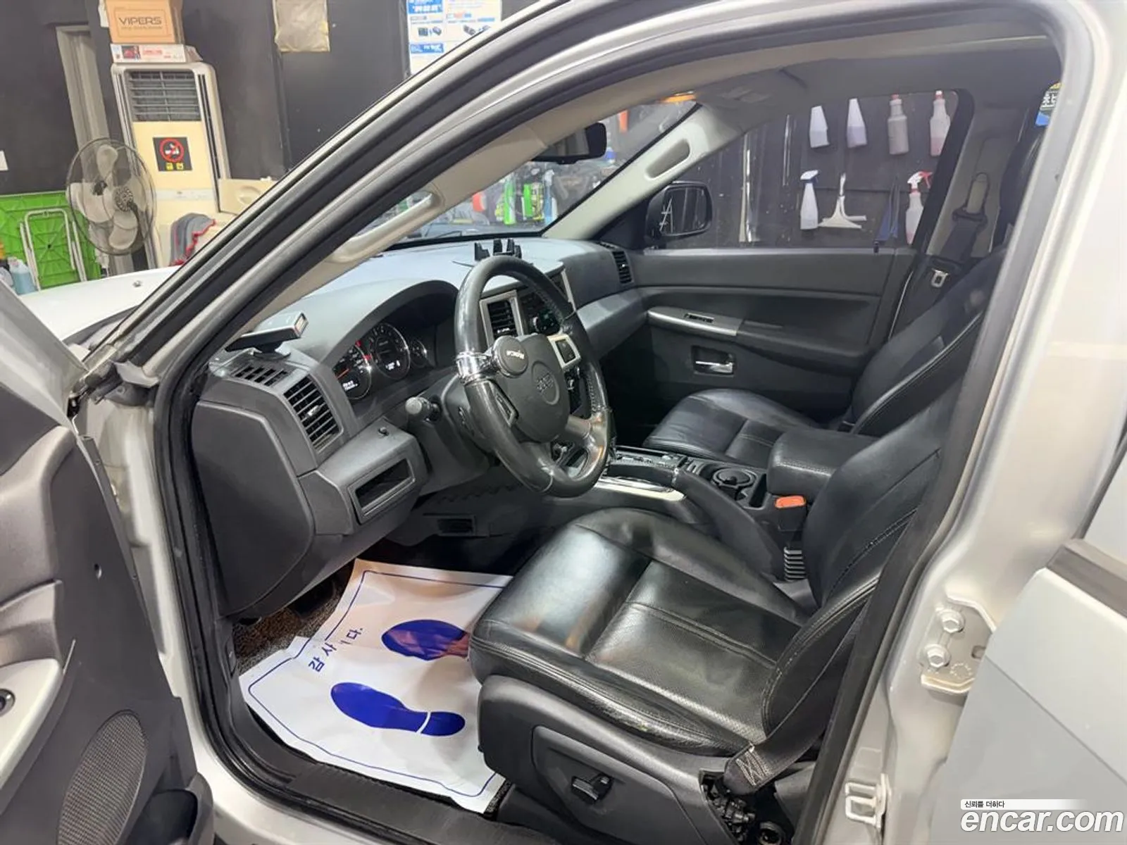Jeep Grand Cherokee 2010 — 14