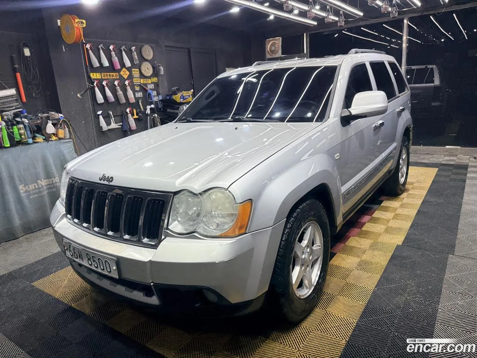 Jeep Grand Cherokee 2010 — 2