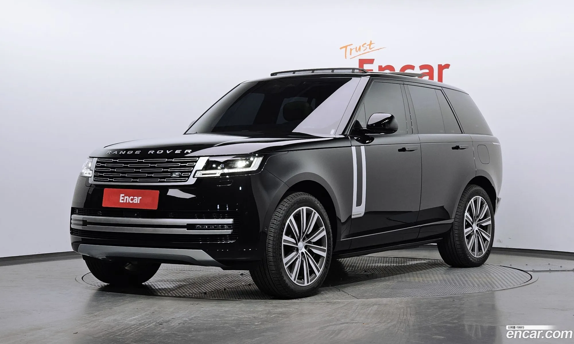 Land Rover Range Rover 2025 SALKA9B42SA286367 — 12