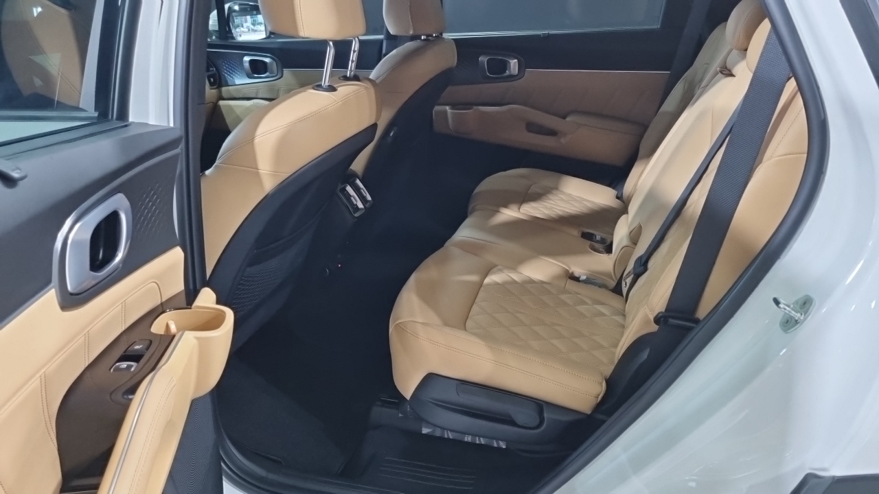 Kia Sorento 2022 — 13