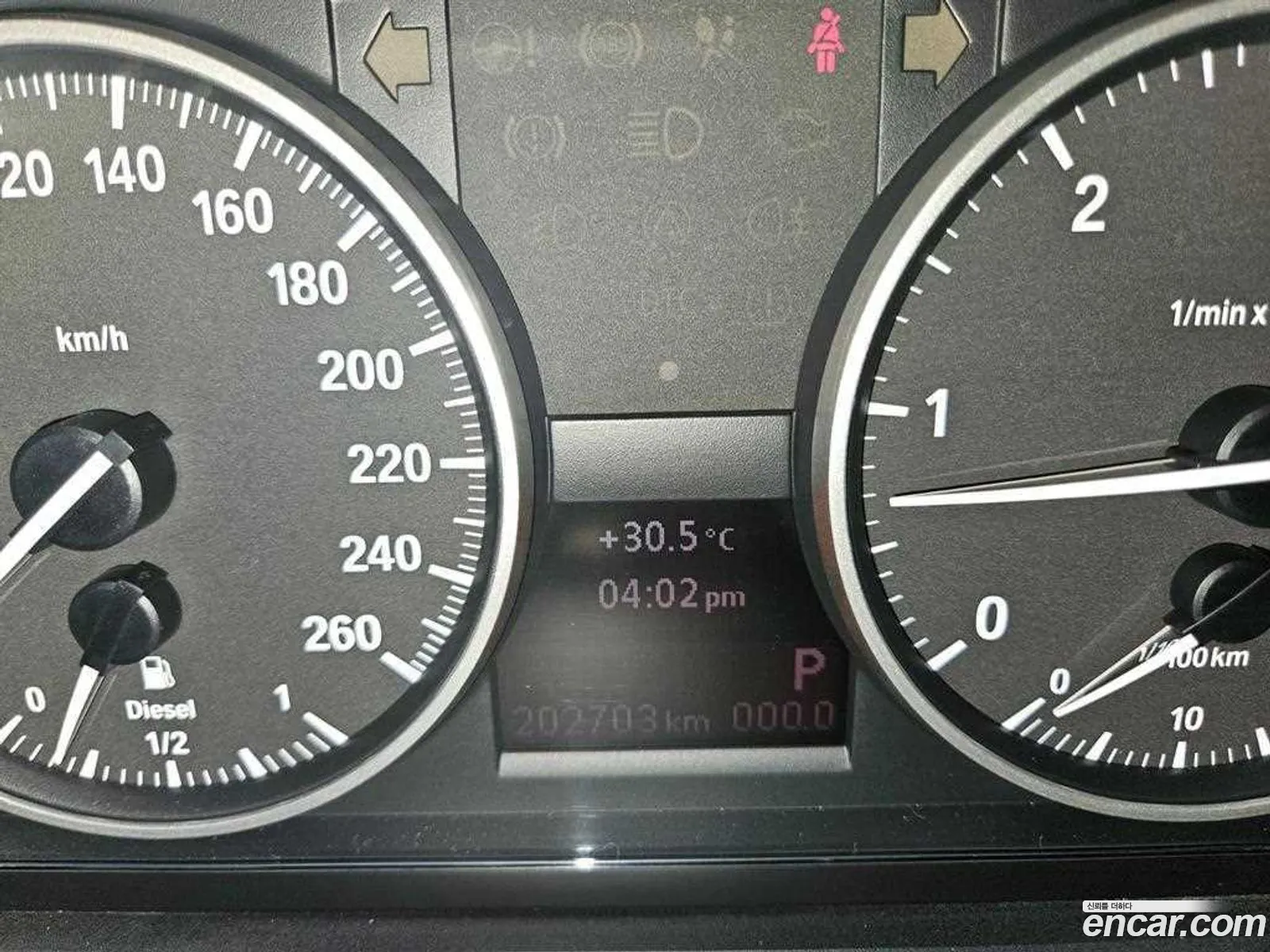 BMW 3 Series 2011 — 18