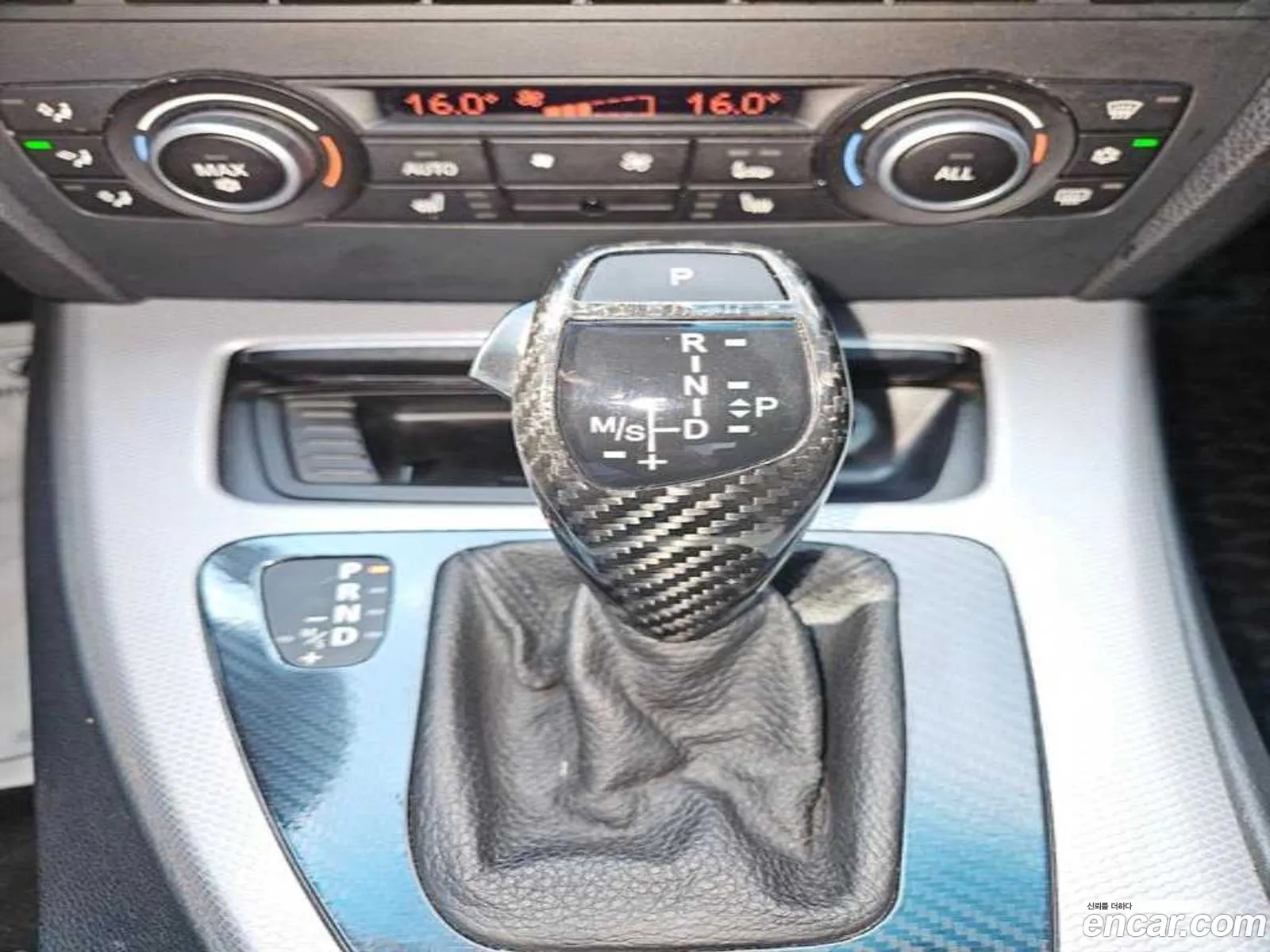 BMW 3 Series 2011 — 2