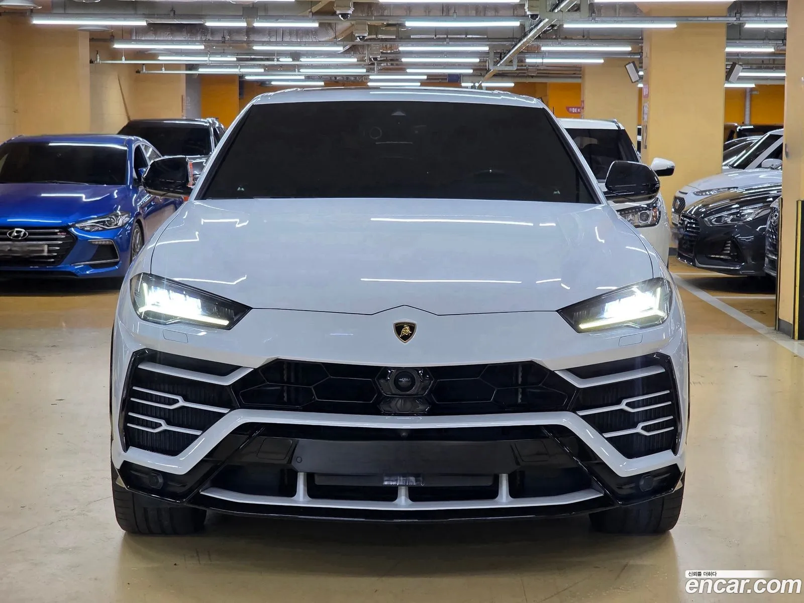 Lamborghini Urus 2019 — 13
