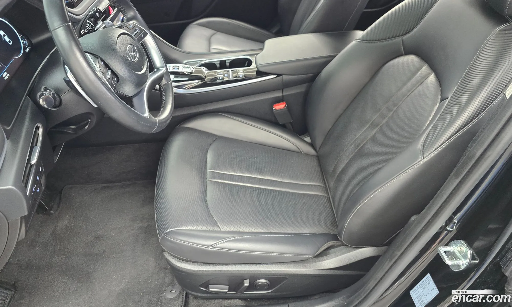 Hyundai Sonata 2021 — 21