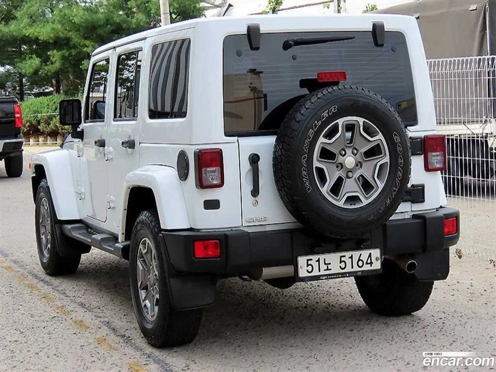 Jeep Wrangler 2015 — 16