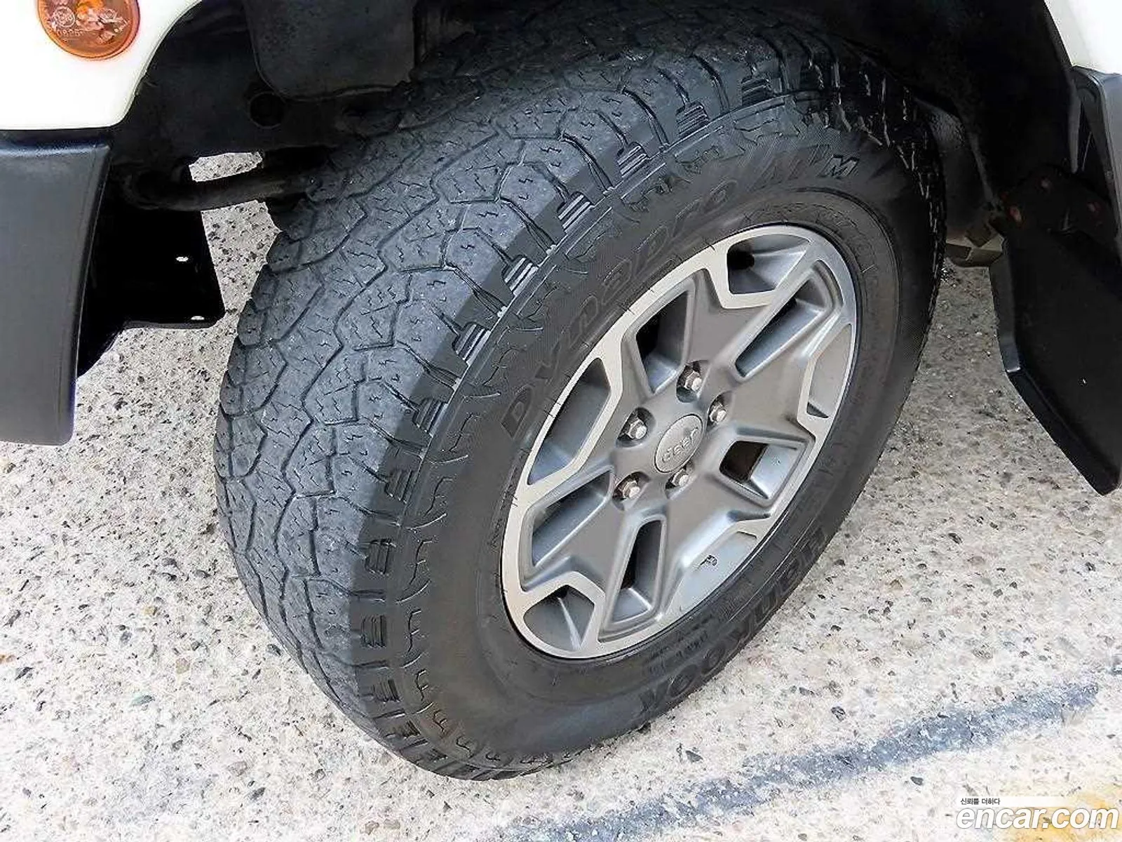 Jeep Wrangler 2015 — 8