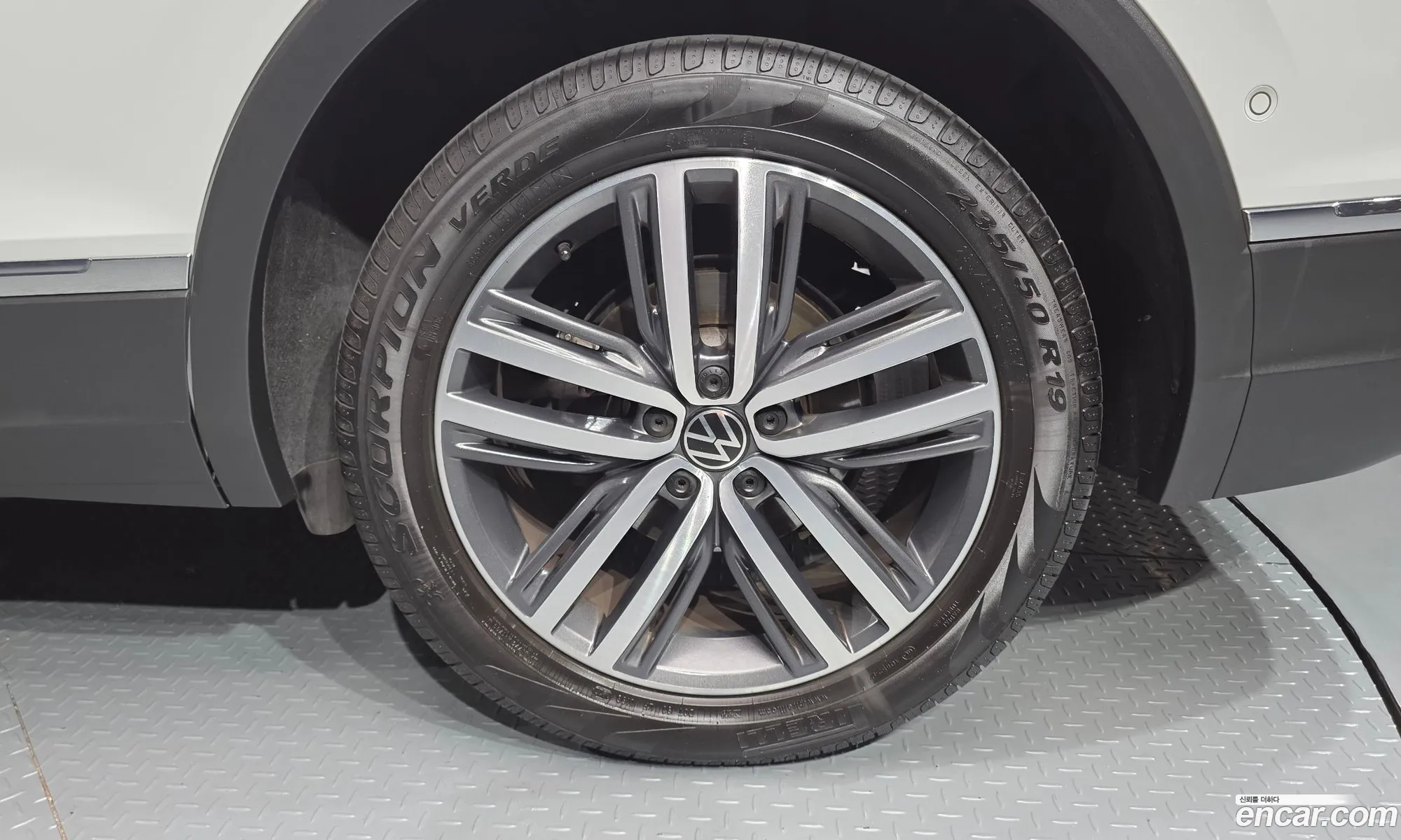 Volkswagen Tiguan Allspace 2023 — 6
