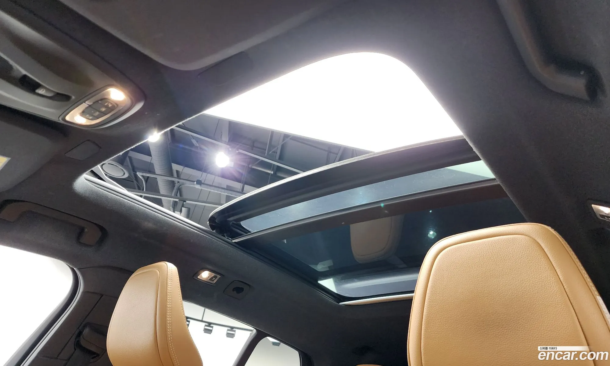 Volvo XC40 2021 — 16