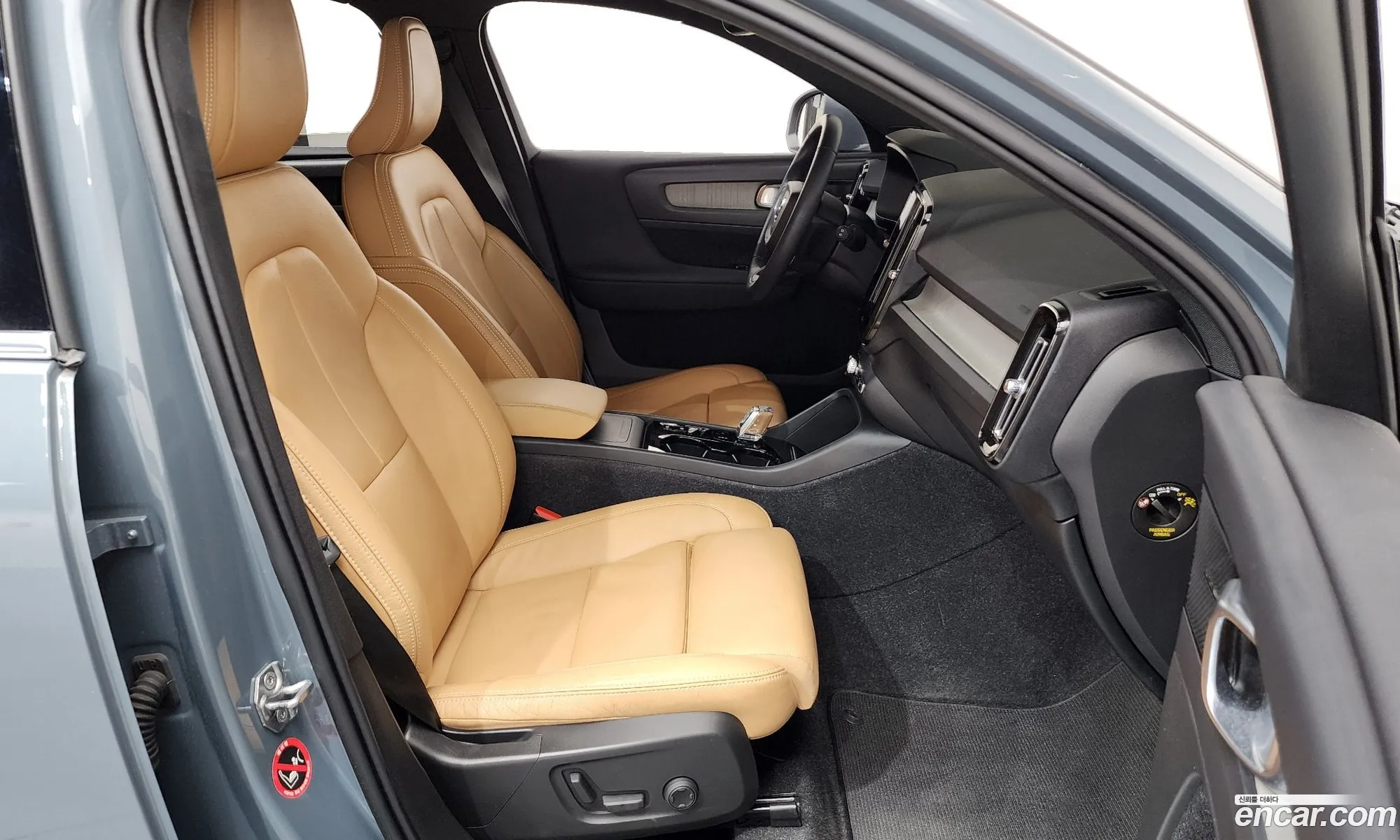 Volvo XC40 2021 — 10
