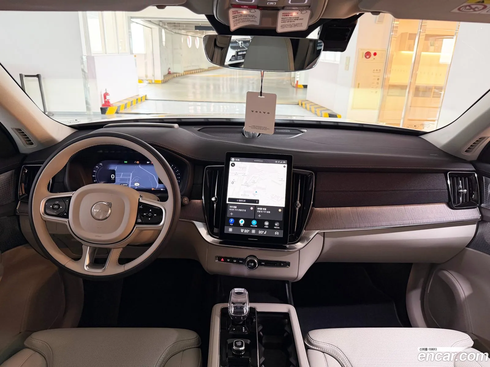 Volvo XC90 2026 — 18