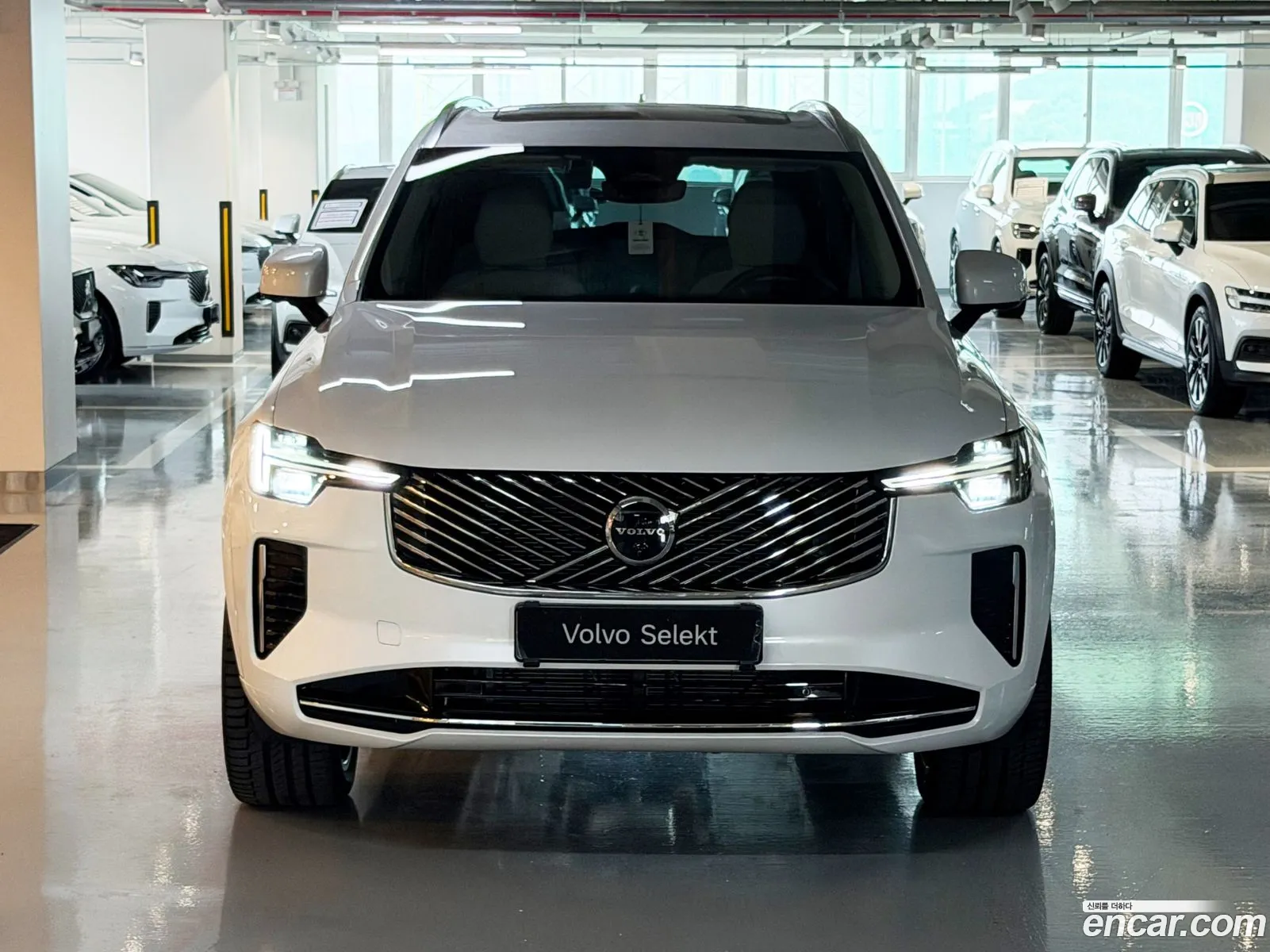 Volvo XC90 2026 — 3