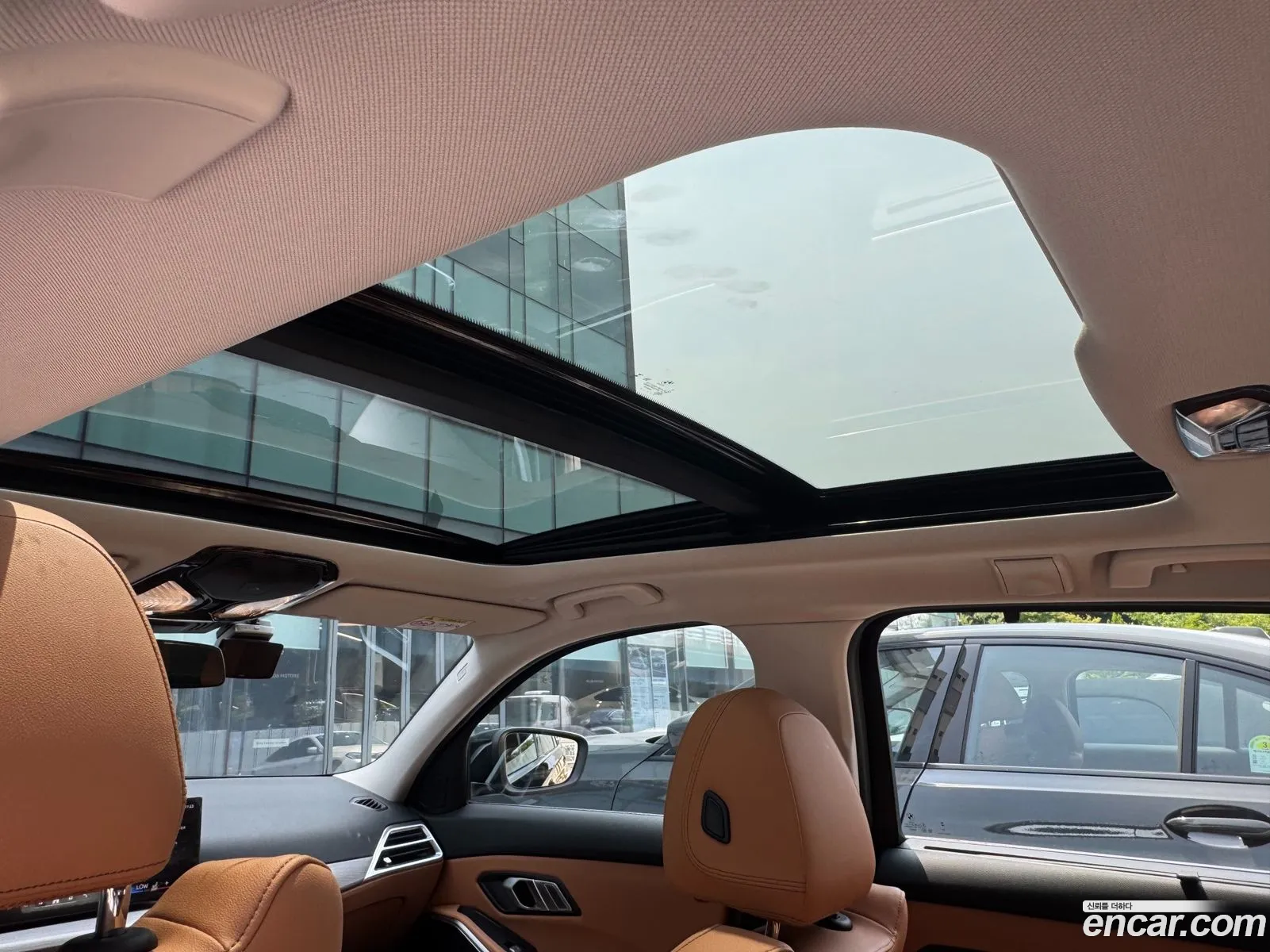 BMW 3 Series 2025 — 17