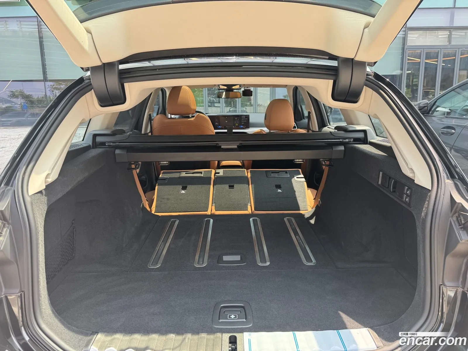 BMW 3 Series 2025 — 19
