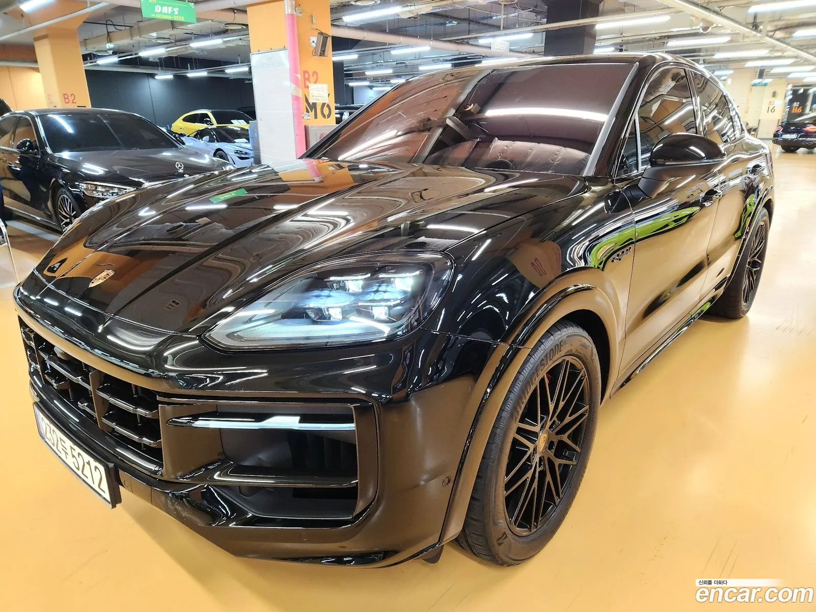 Porsche Cayenne 2025 — 10