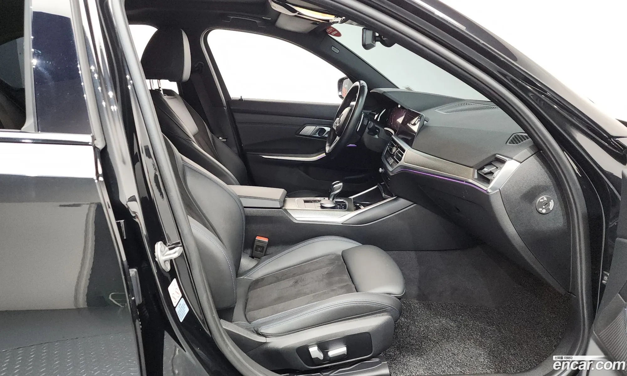 BMW 3 Series 2021 — 21