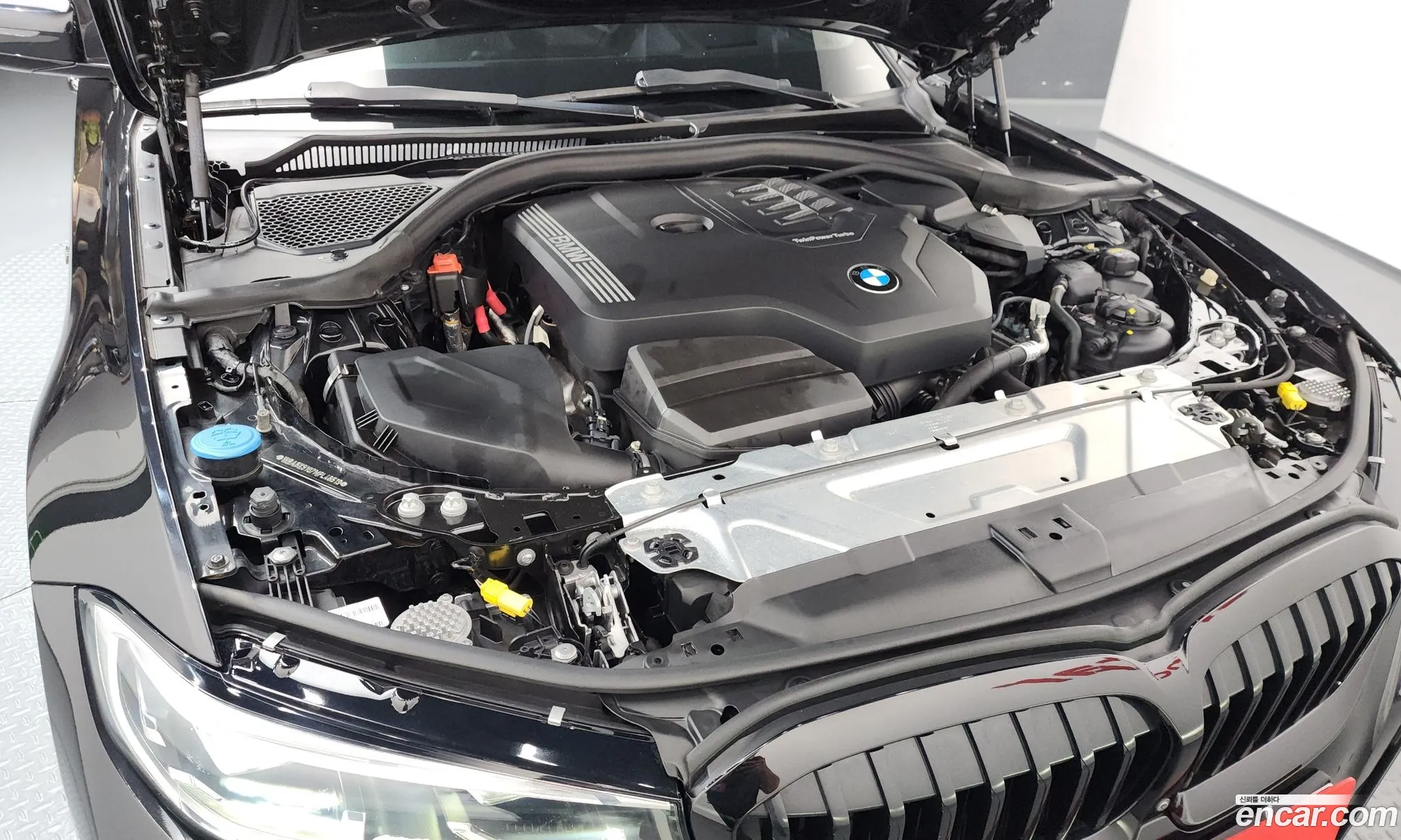 BMW 3 Series 2021 — 14