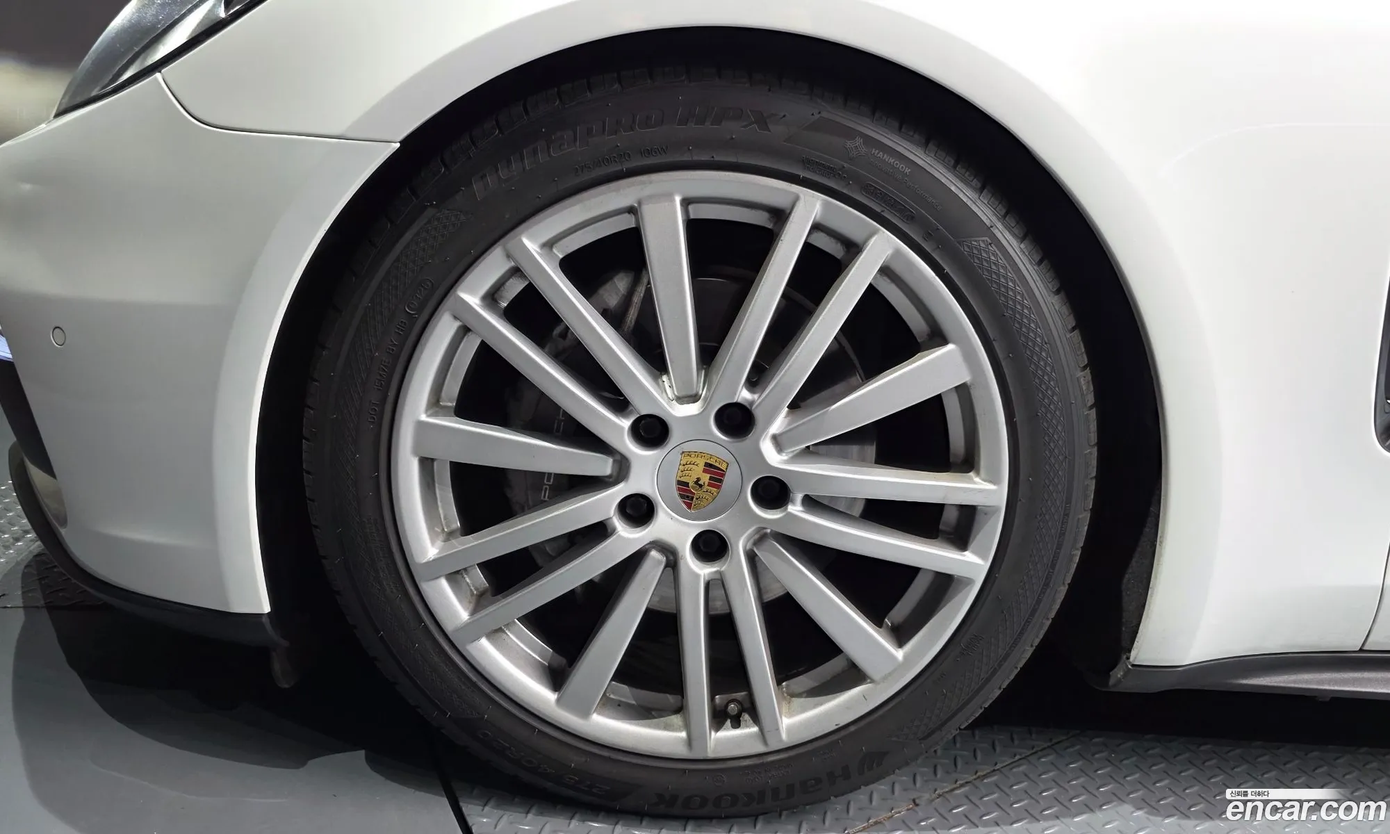 Porsche Panamera 2018 — 10