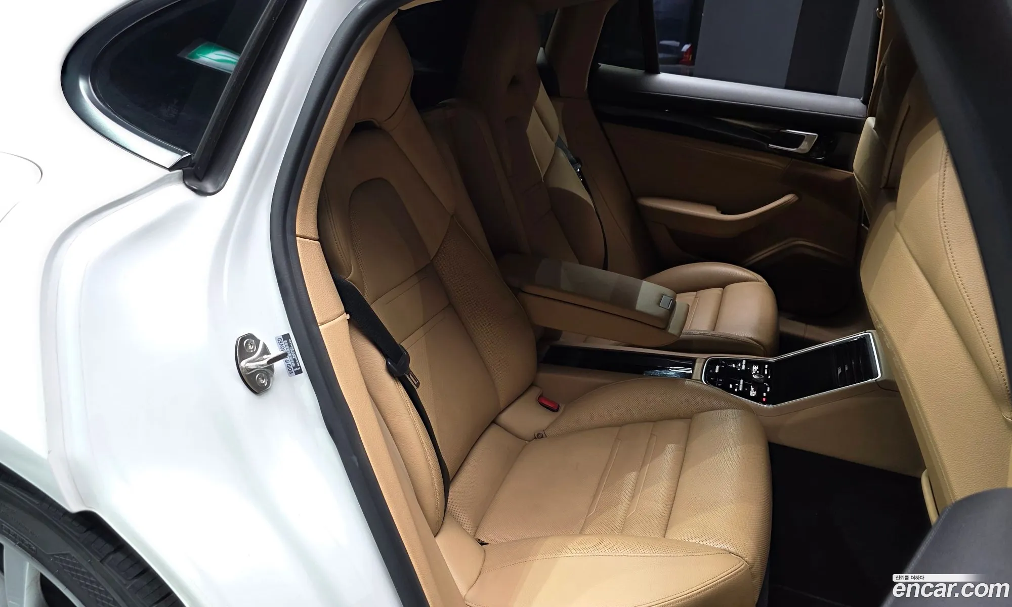 Porsche Panamera 2018 — 9