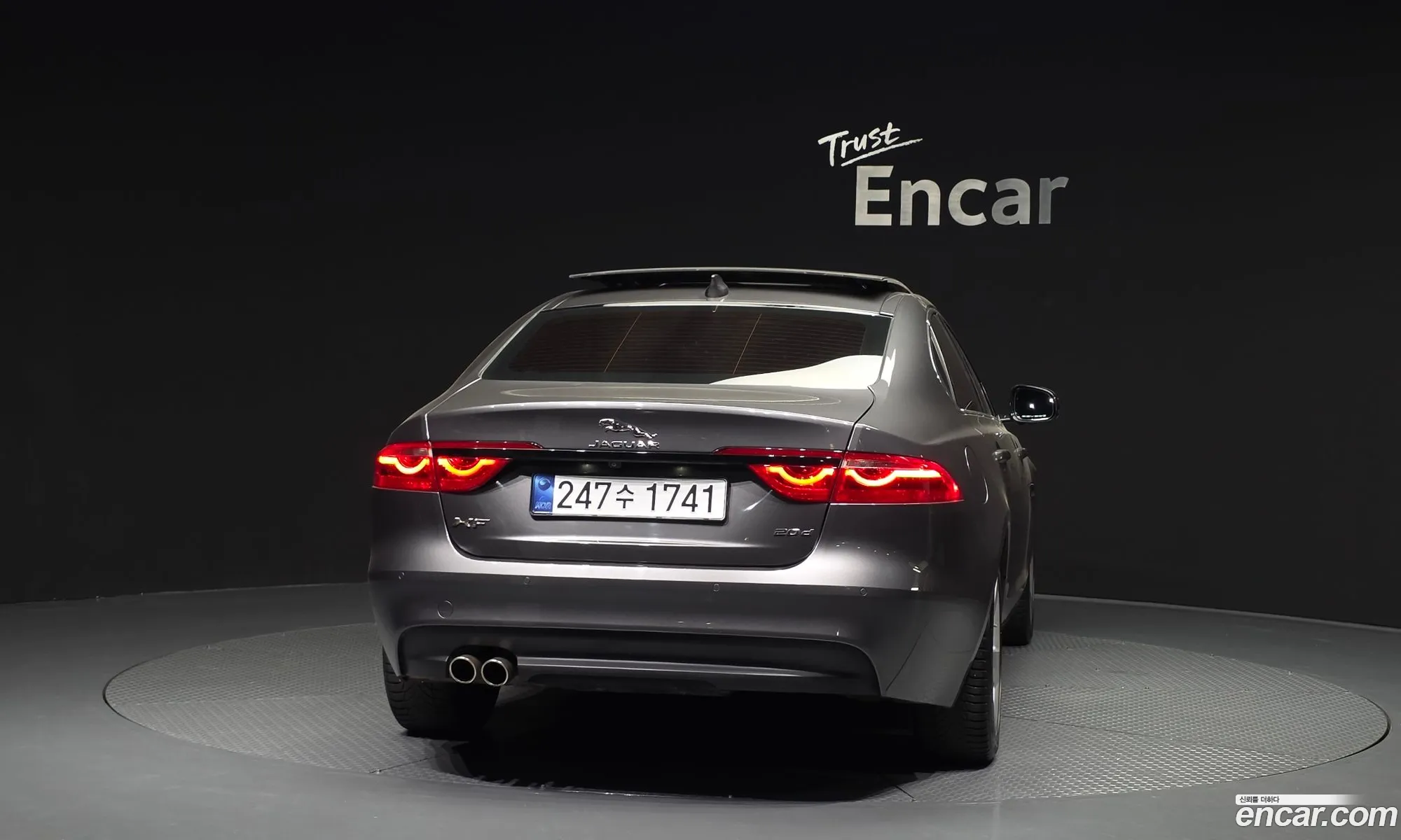 Jaguar XF 2018 — 3