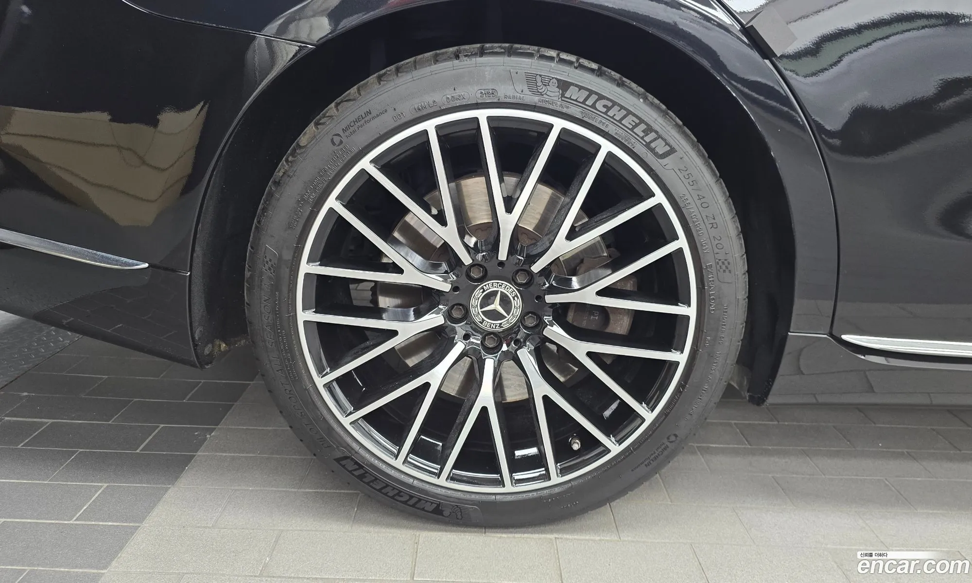 Mercedes-Benz S-Class W223 2023 — 27