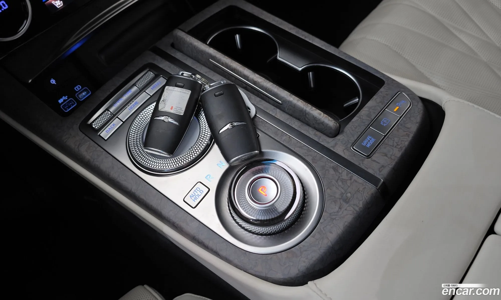 Genesis Electrified G80 2022 — 15