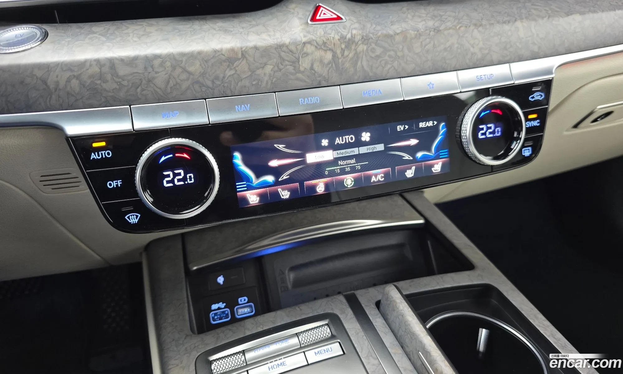 Genesis Electrified G80 2022 — 23