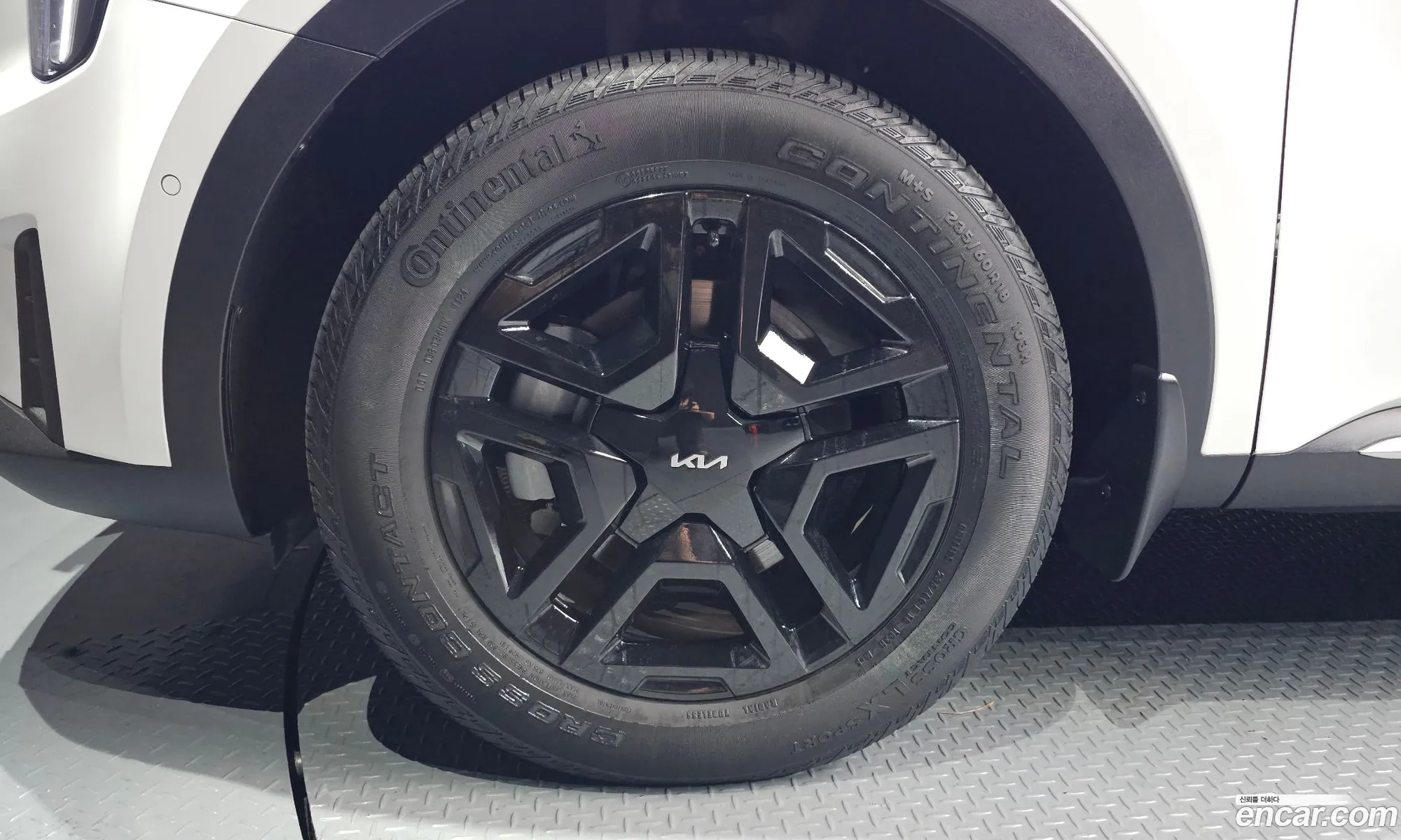 Kia Sorento 2024 — 14