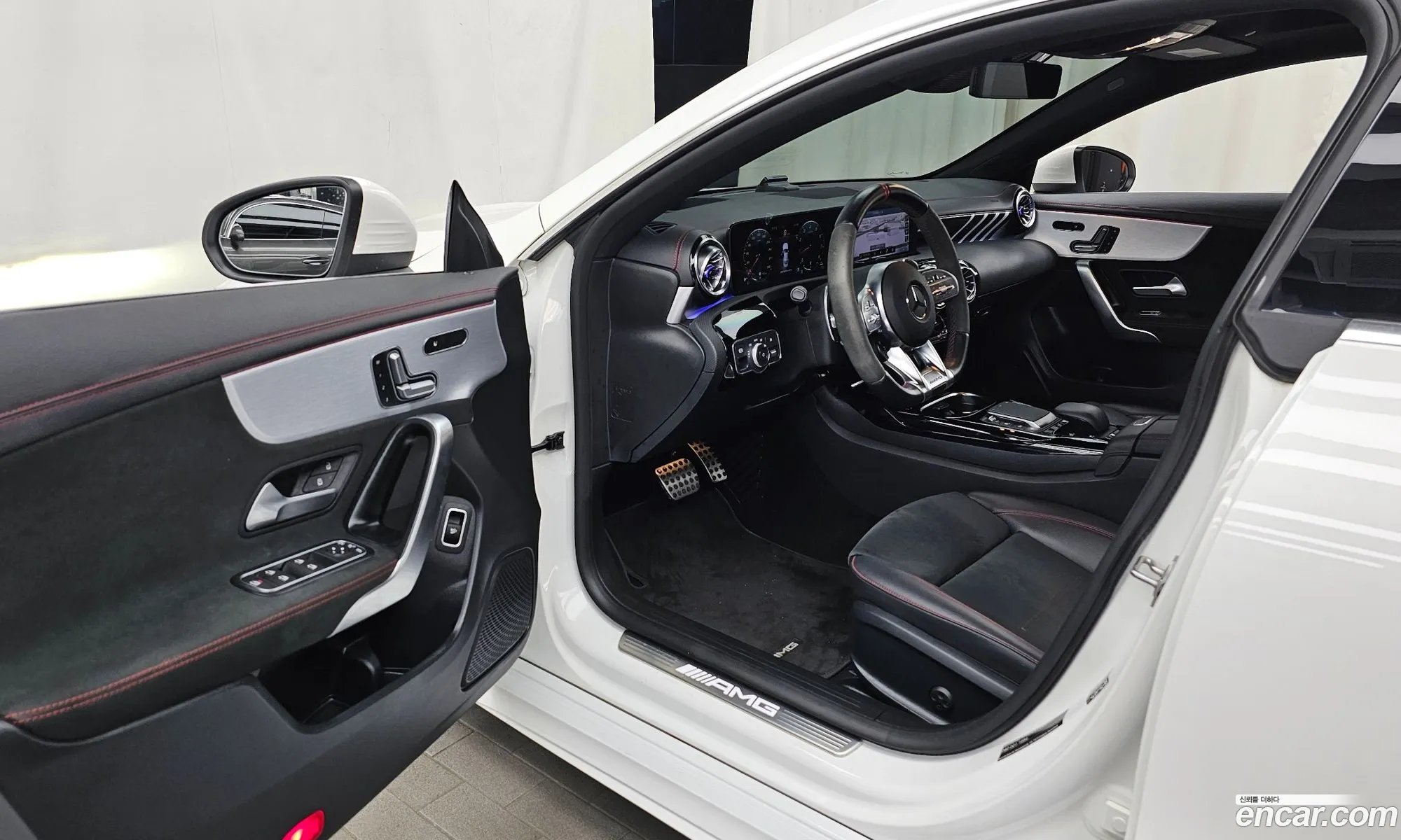 Mercedes-Benz CLA-Class C118 2021 — 32