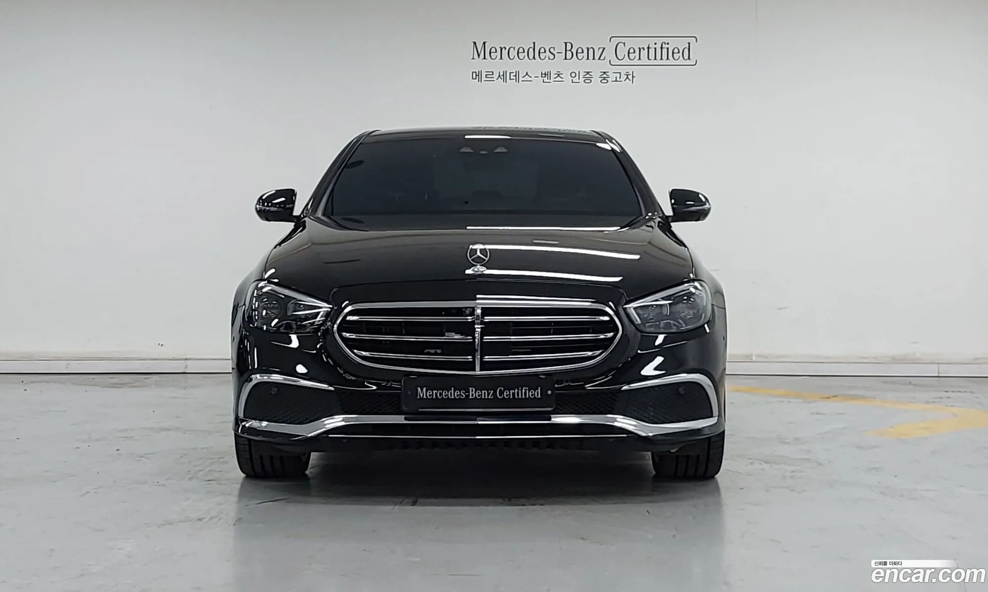 Mercedes-Benz E-Class W213 2023 — 14