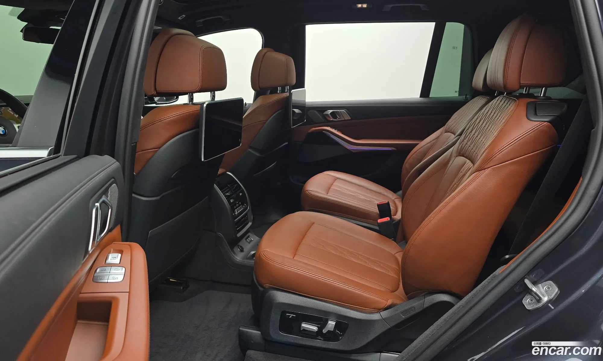 BMW X7 2021 — 13