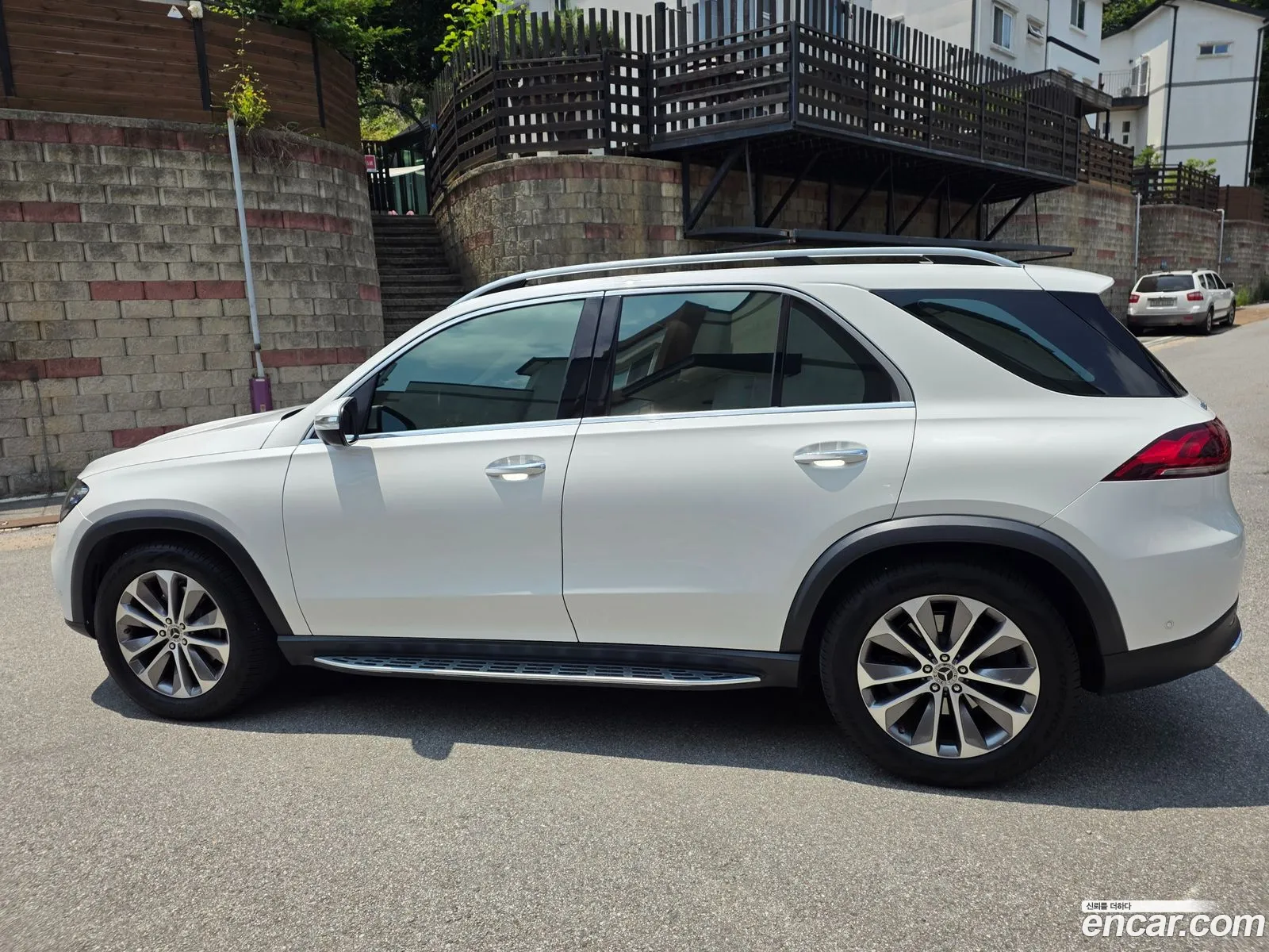 Mercedes-Benz GLE-Class W167 2023 — 18