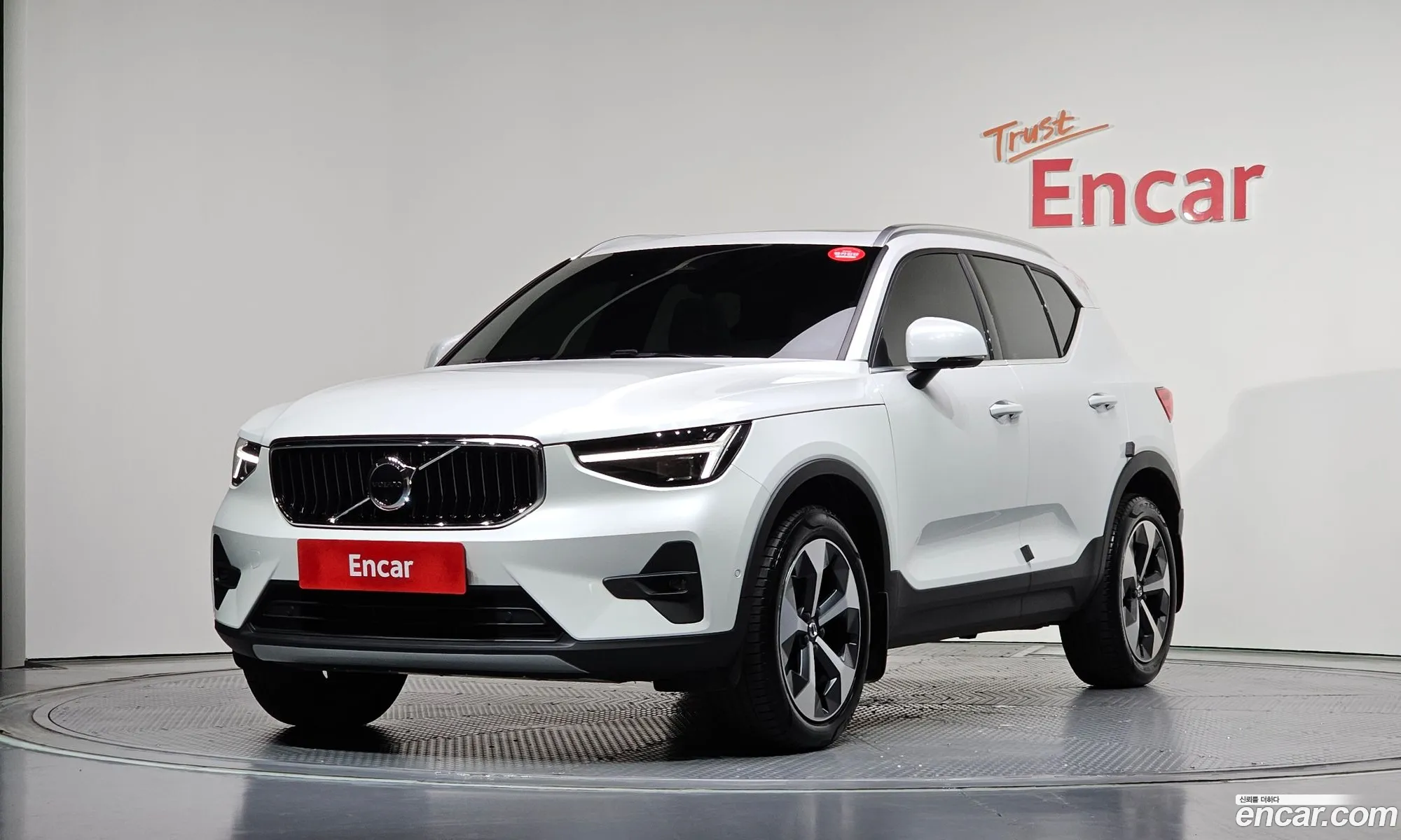 Volvo XC40 2024 — 10