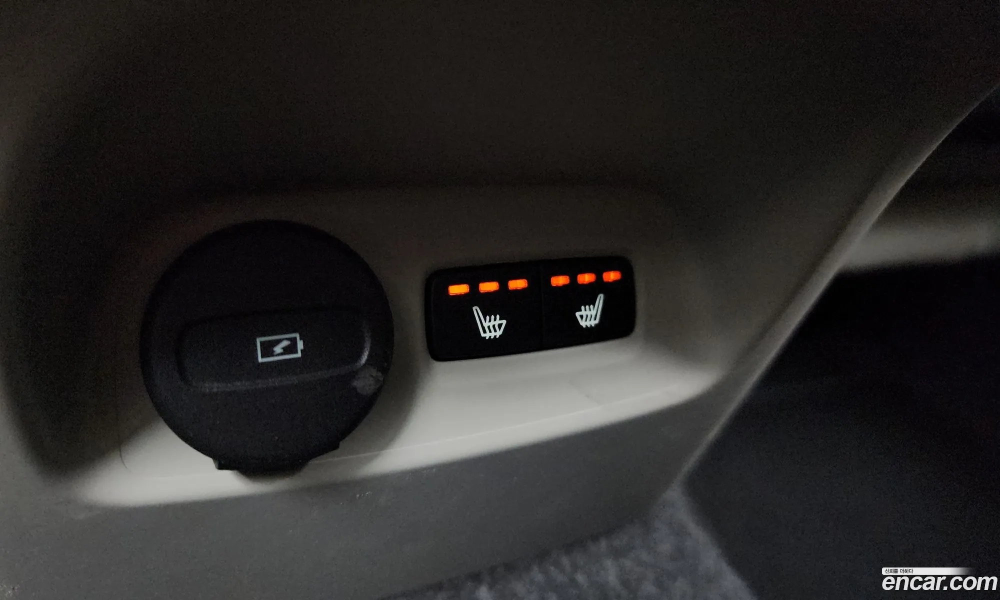 Volvo XC40 2024 — 33