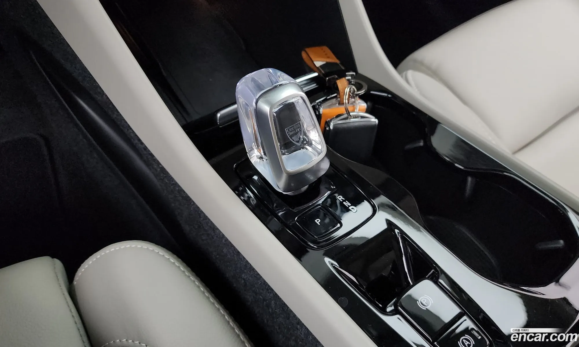 Volvo XC40 2024 — 18